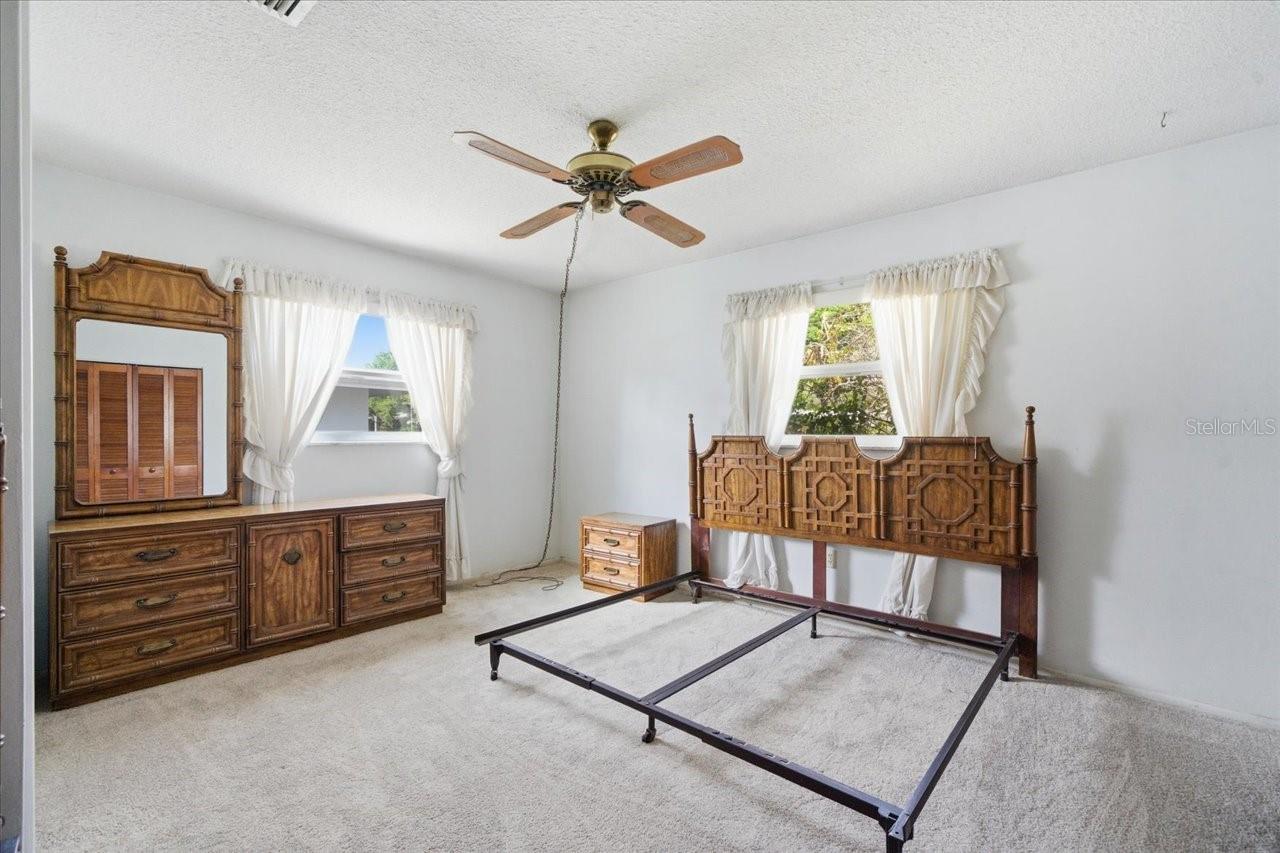 Image 22 of 34 For 140 Patlin Circle E