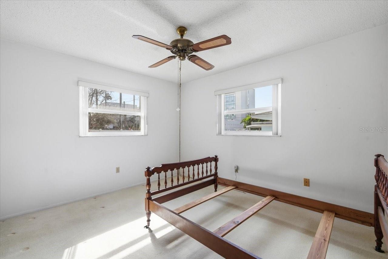 Image 26 of 34 For 140 Patlin Circle E