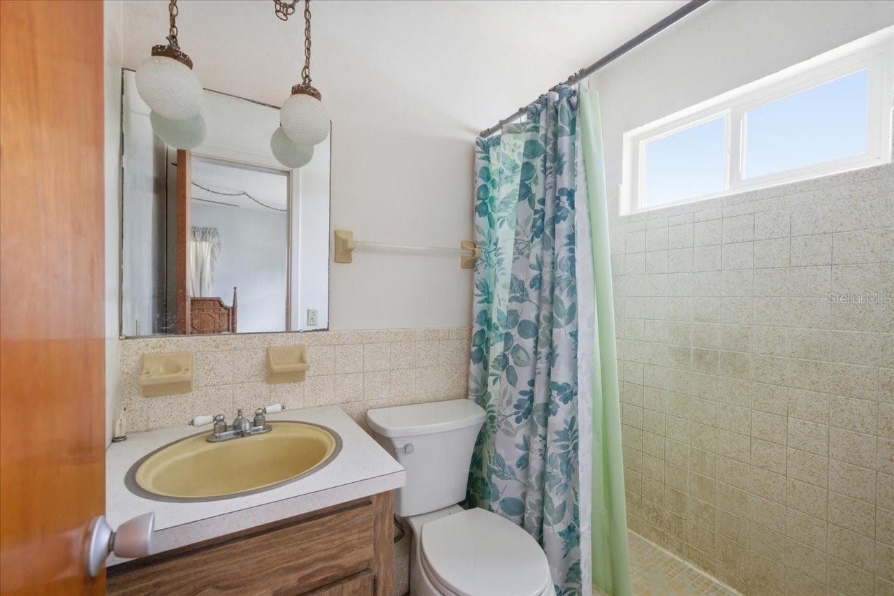 Image 28 of 34 For 140 Patlin Circle E