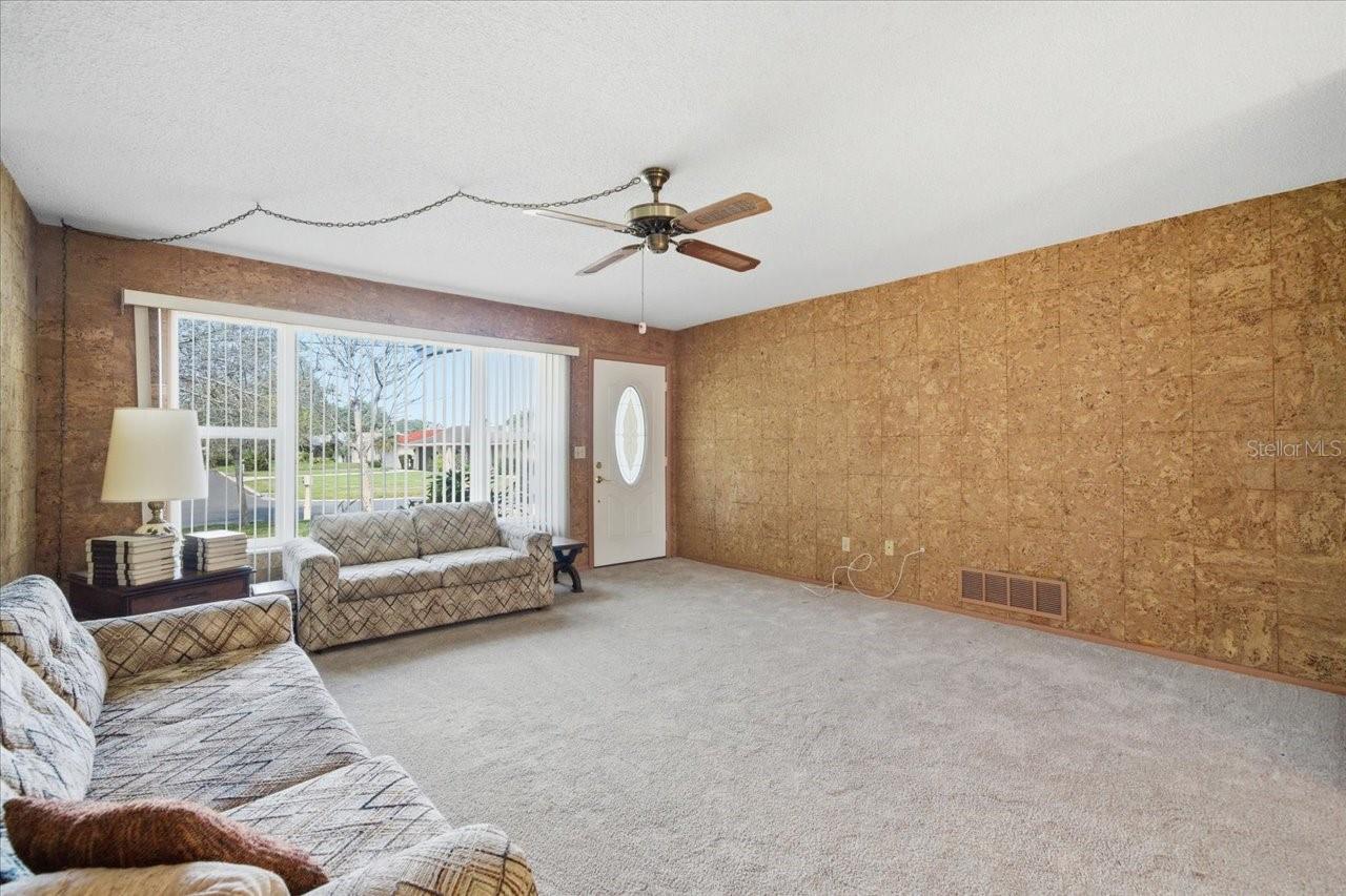 Image 5 of 34 For 140 Patlin Circle E