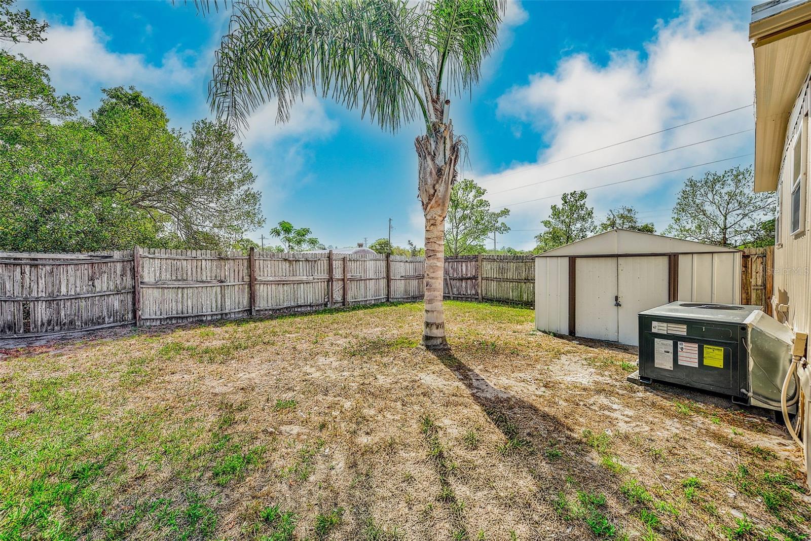 Image 32 of 38 For 10301 Hudson Avenue