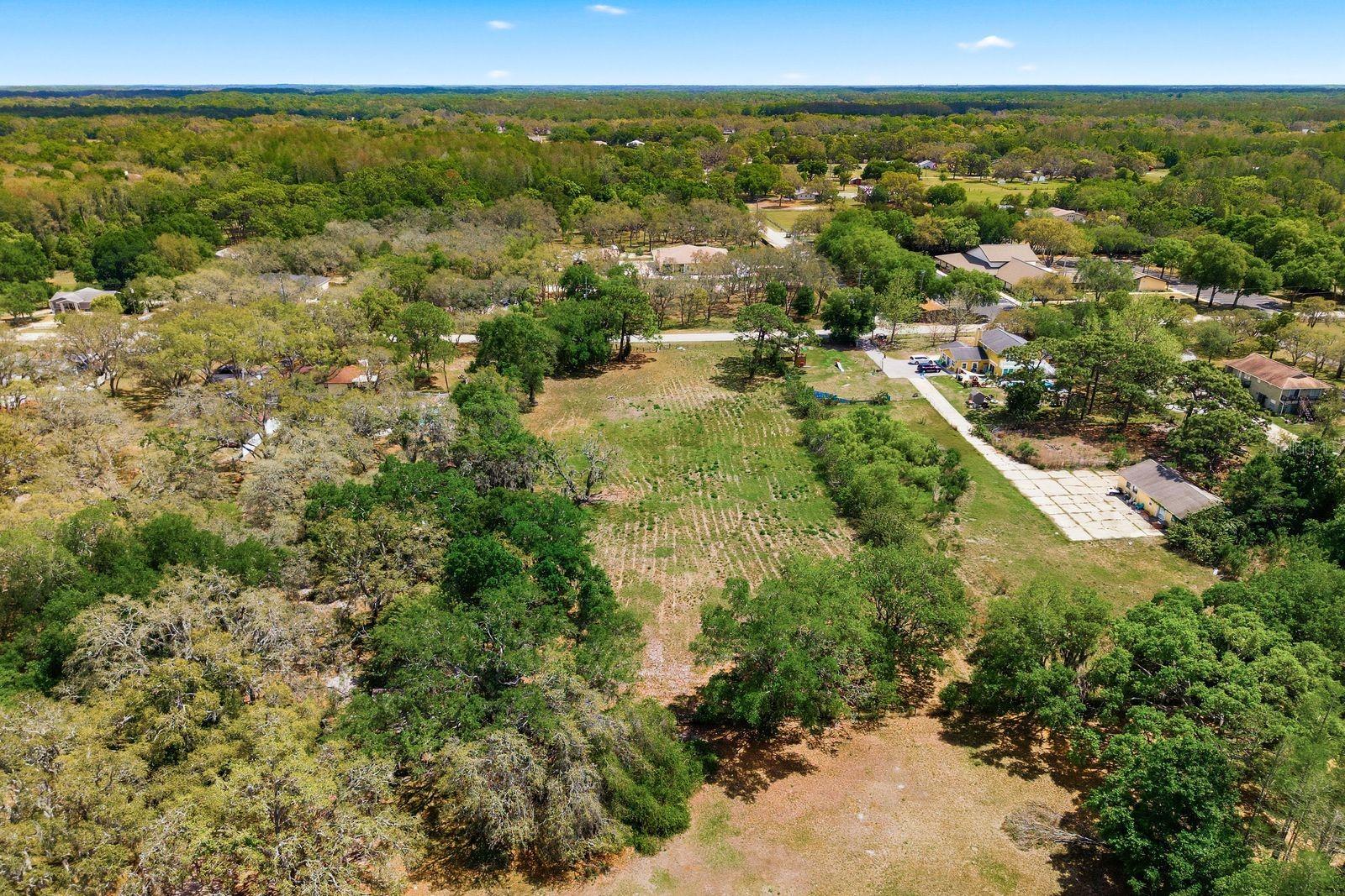 Image 6 of 7 For 10675 Hilltop Drive