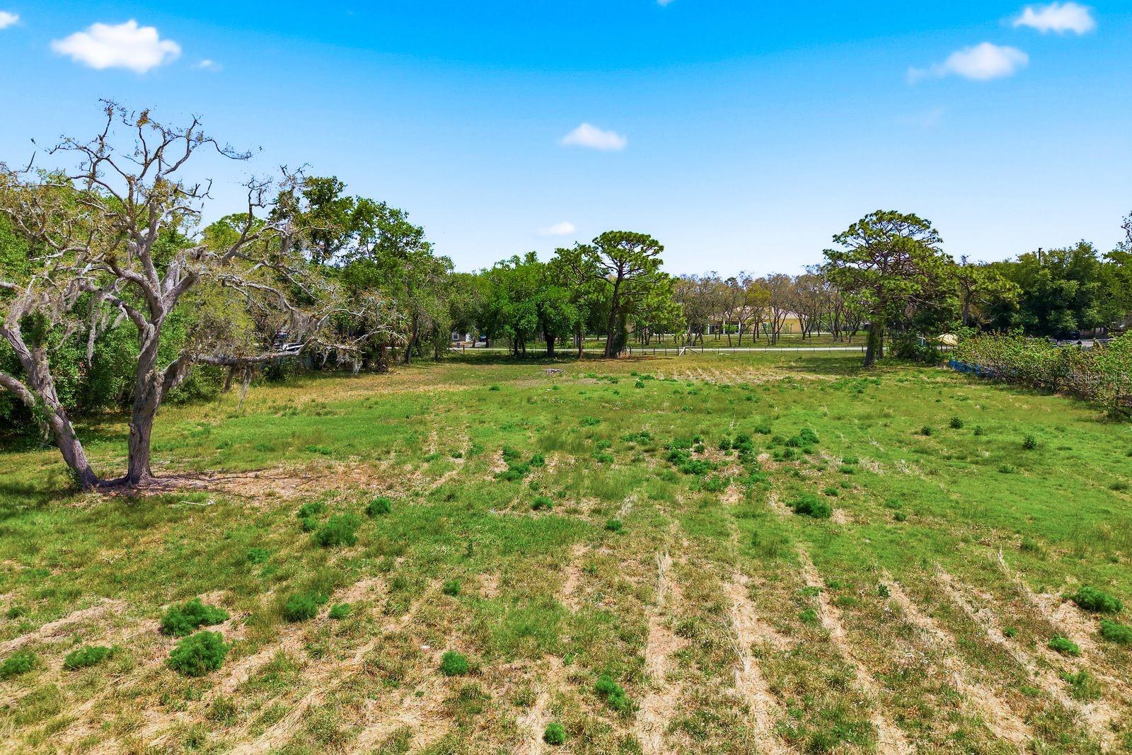 Image 7 of 7 For 10675 Hilltop Drive