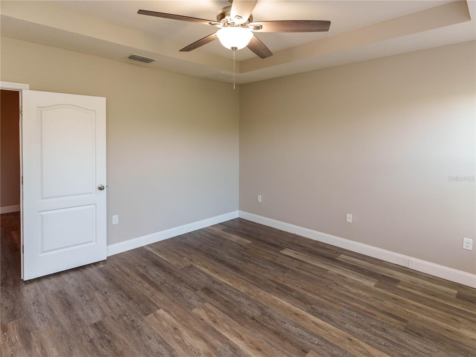 Image 24 of 56 For 623 53rd Ave N