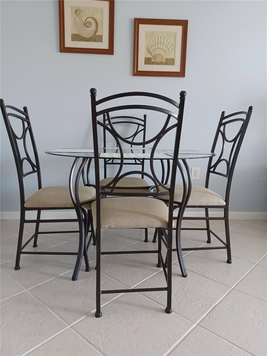 Image 10 of 22 For 4318 Tahitian Gardens Circle B