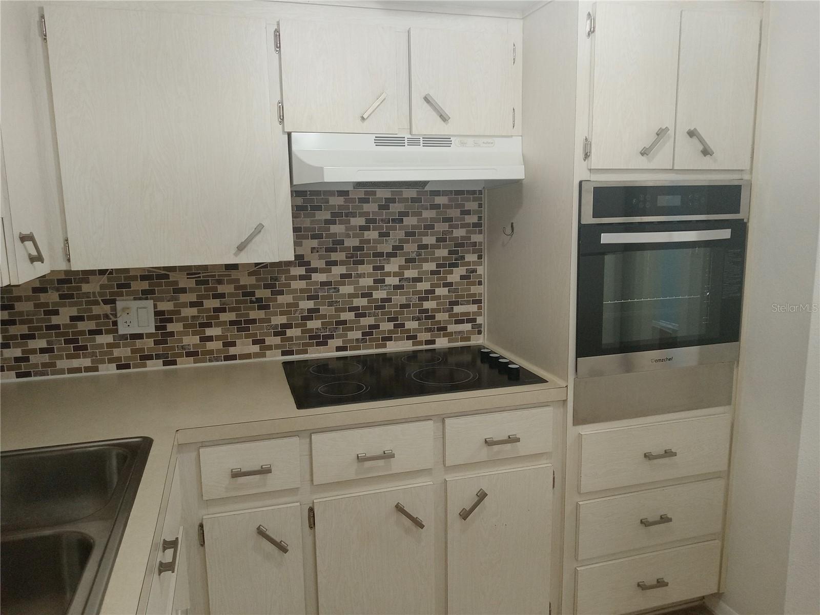 Image 12 of 48 For 2331 Finlandia Lane 53