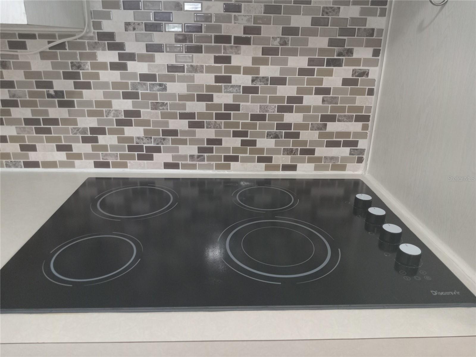 Image 14 of 48 For 2331 Finlandia Lane 53