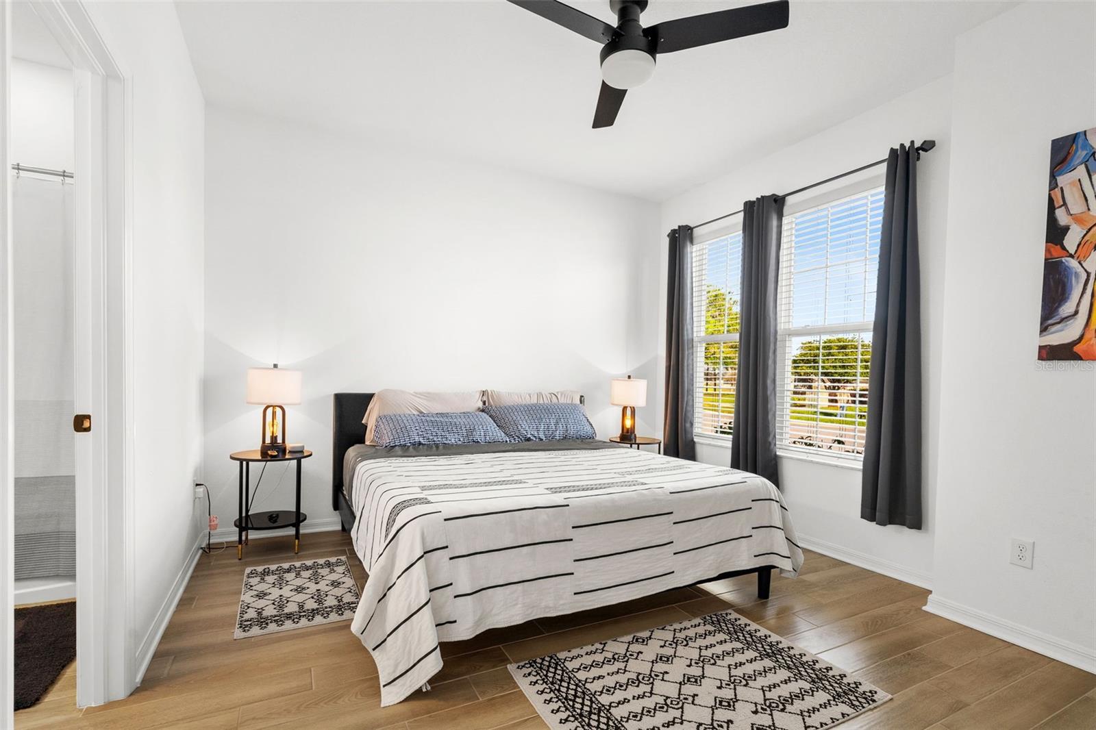 Image 16 of 42 For 13471 Newport Shores Drive