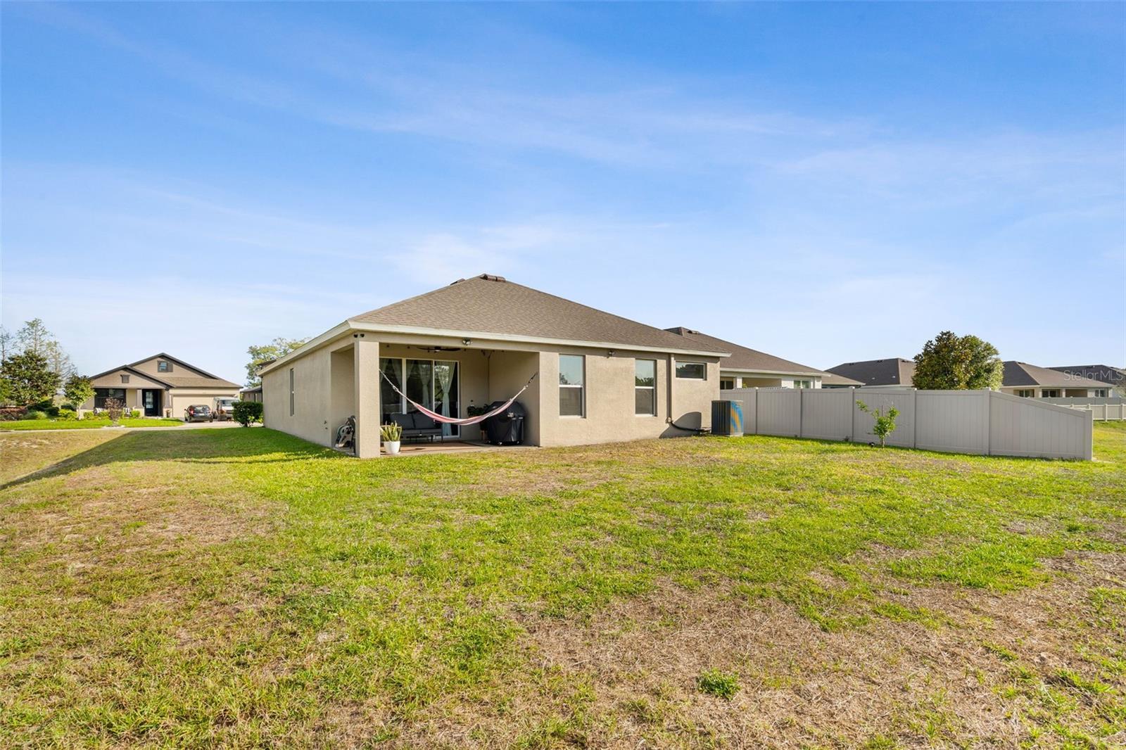 Image 23 of 42 For 13471 Newport Shores Drive