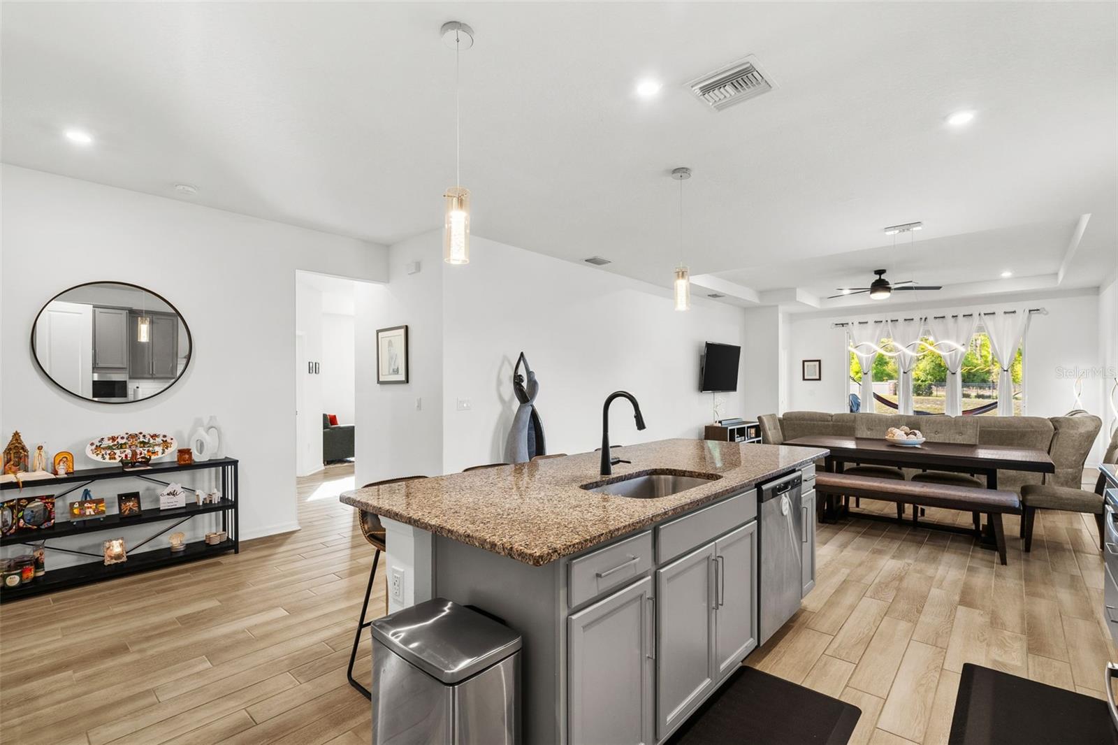 Image 7 of 42 For 13471 Newport Shores Drive