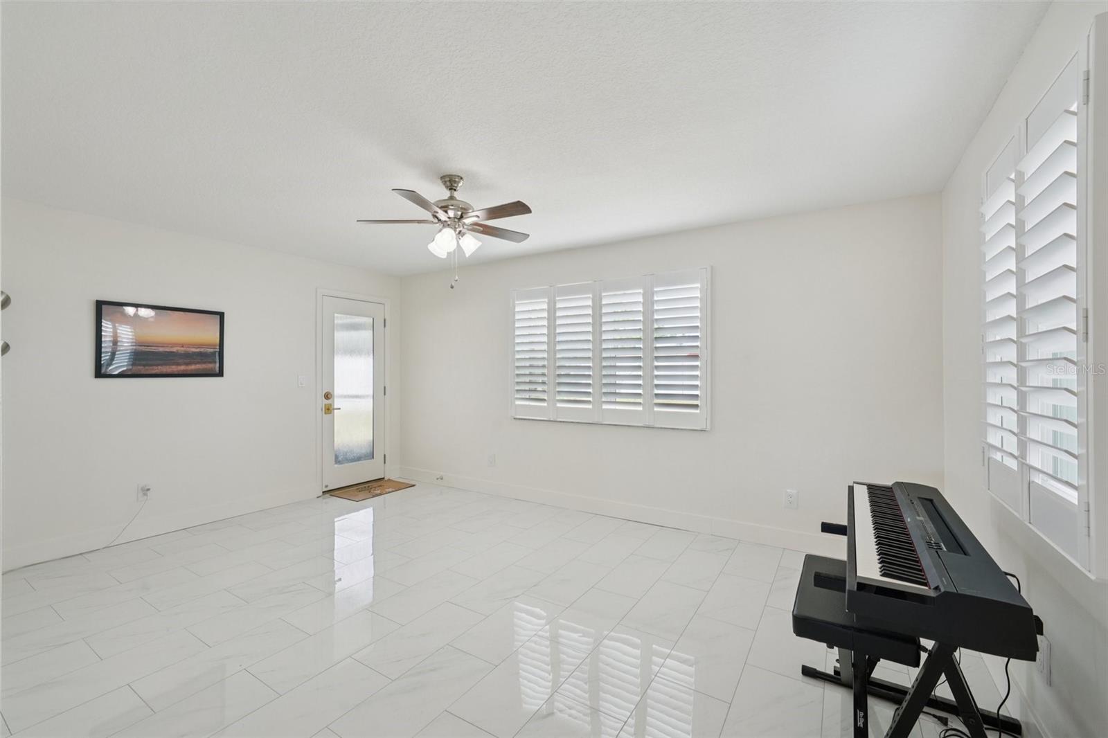 Image 18 of 40 For 13133 Dorchester Drive