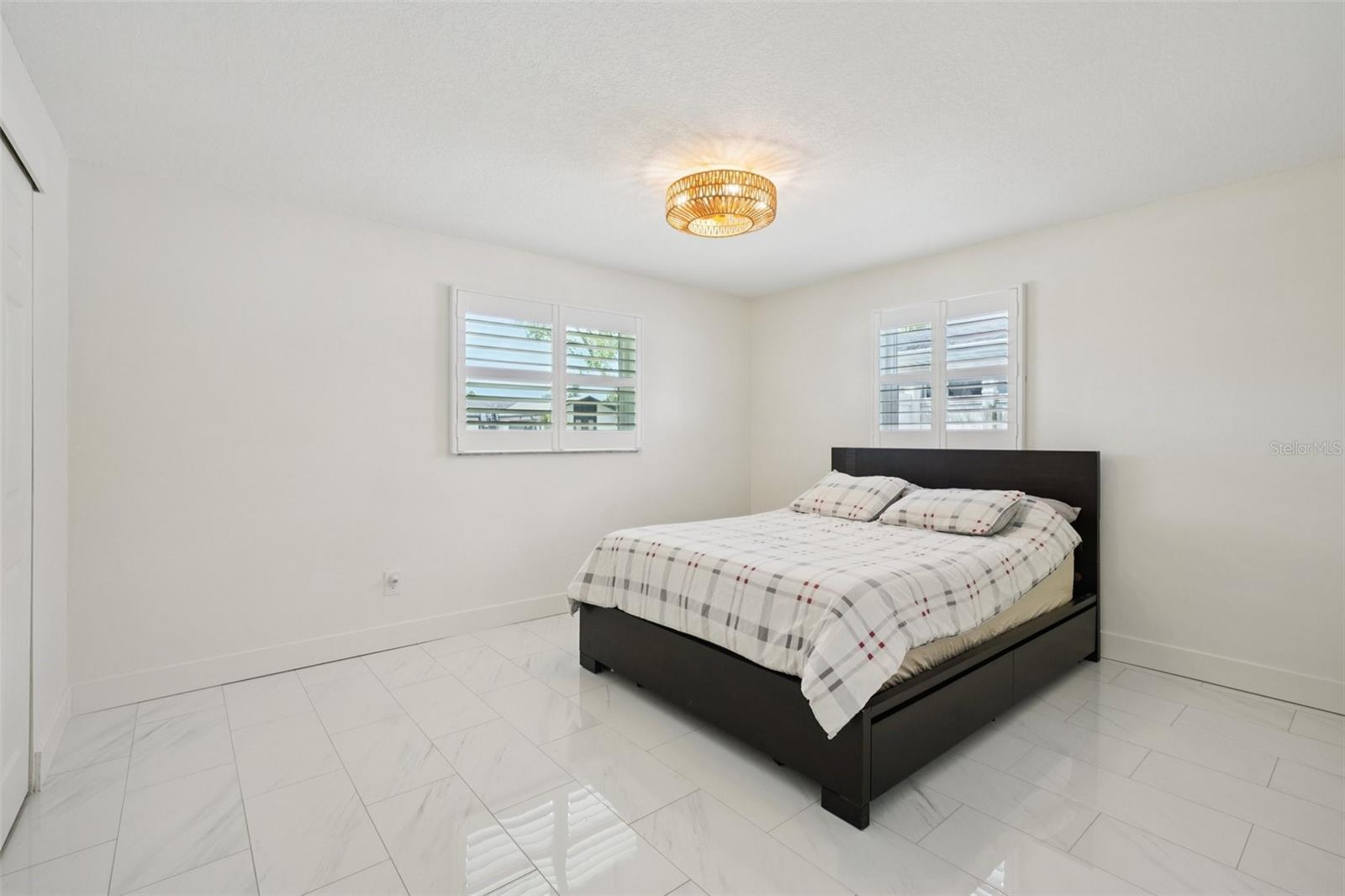 Image 25 of 40 For 13133 Dorchester Drive