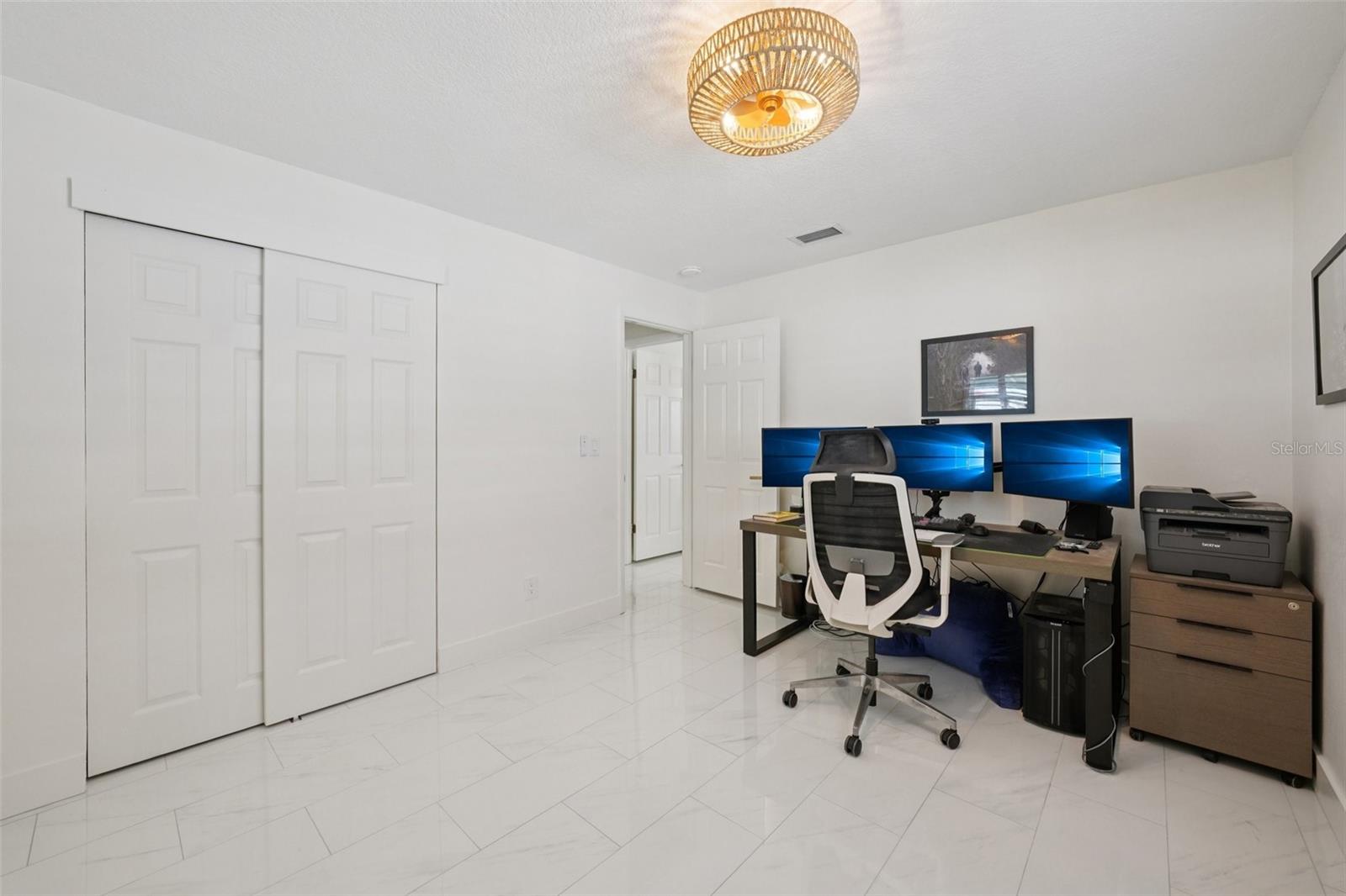 Image 30 of 40 For 13133 Dorchester Drive