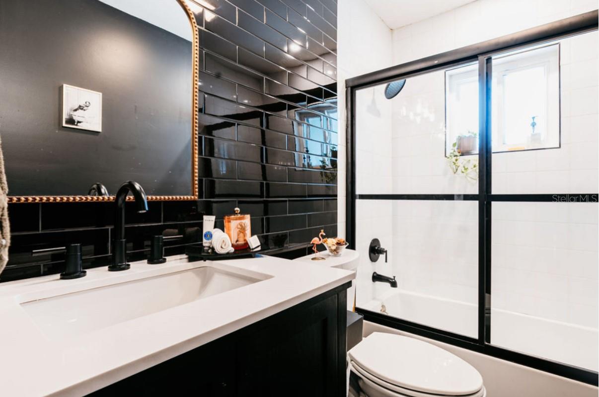 Image 5 of 13 For 3229 Fielder Street