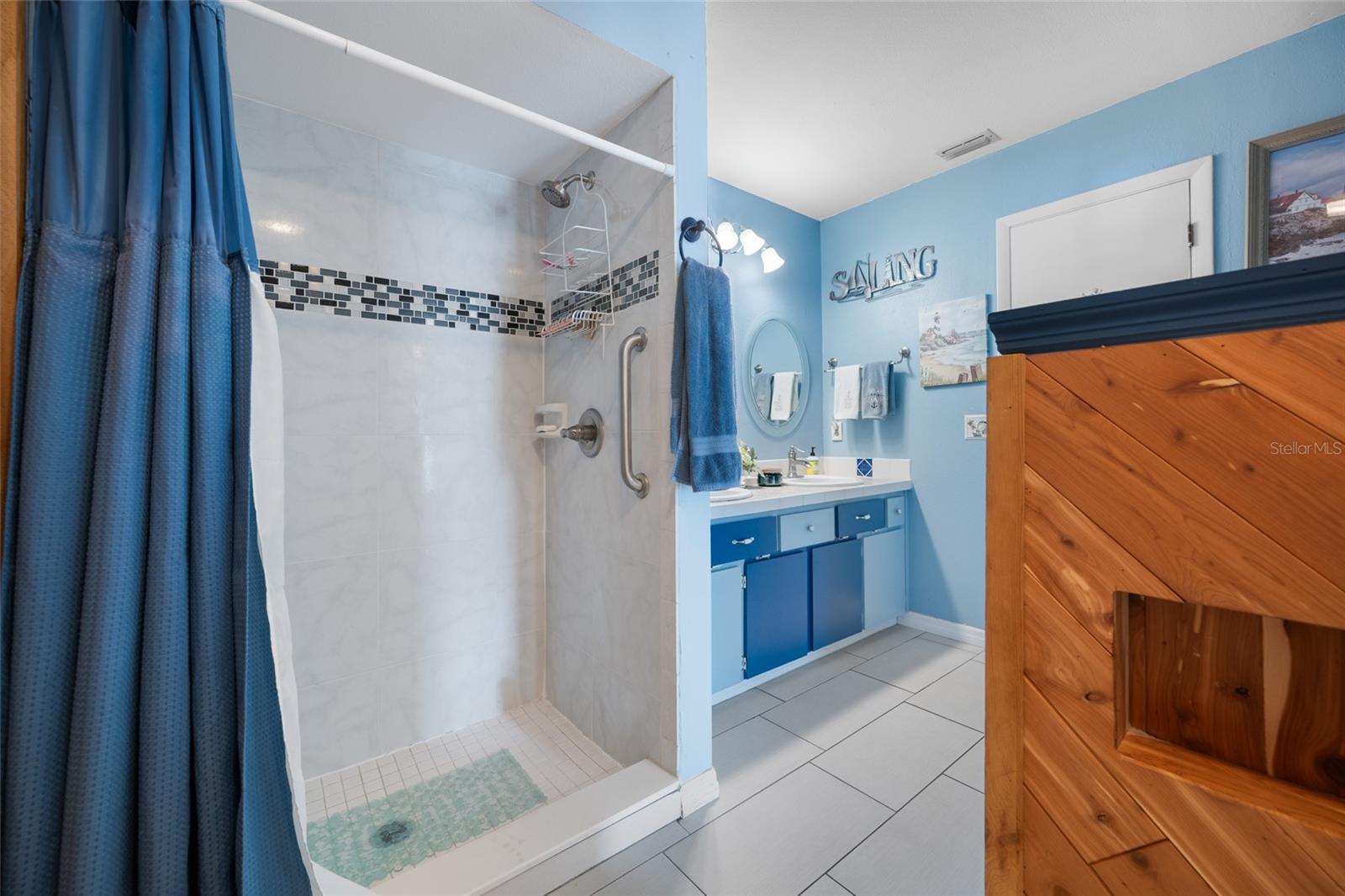 Image 29 of 55 For 2424 Osprey Avenue