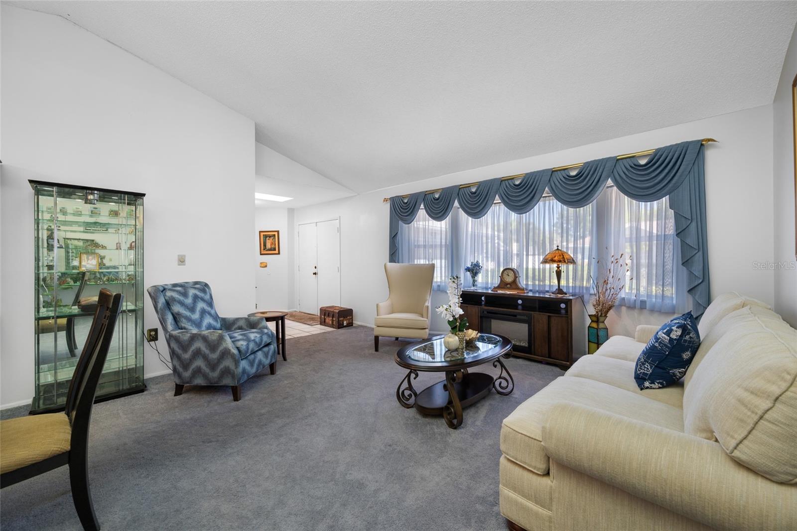 Image 8 of 55 For 2424 Osprey Avenue