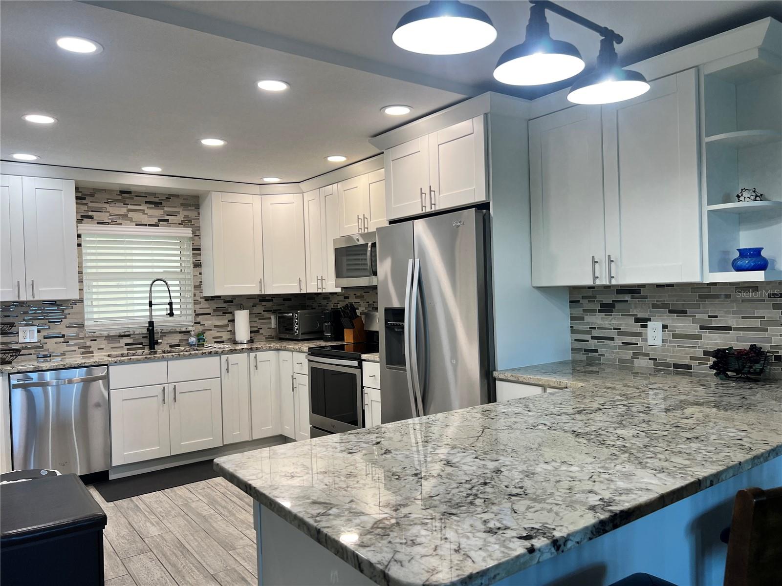 Image 12 of 31 For 1230 Gulf Boulevard 304