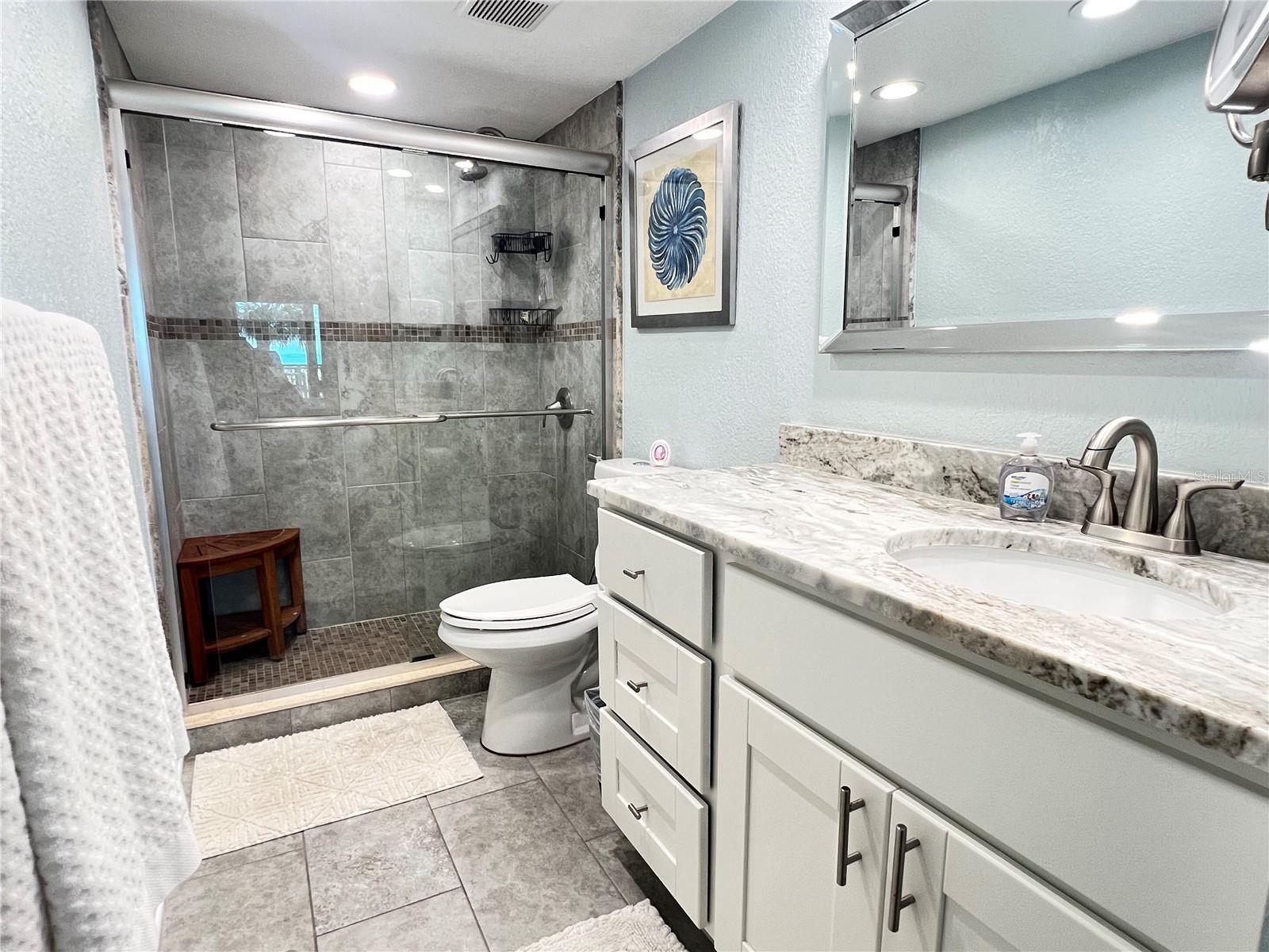 Image 17 of 31 For 1230 Gulf Boulevard 304