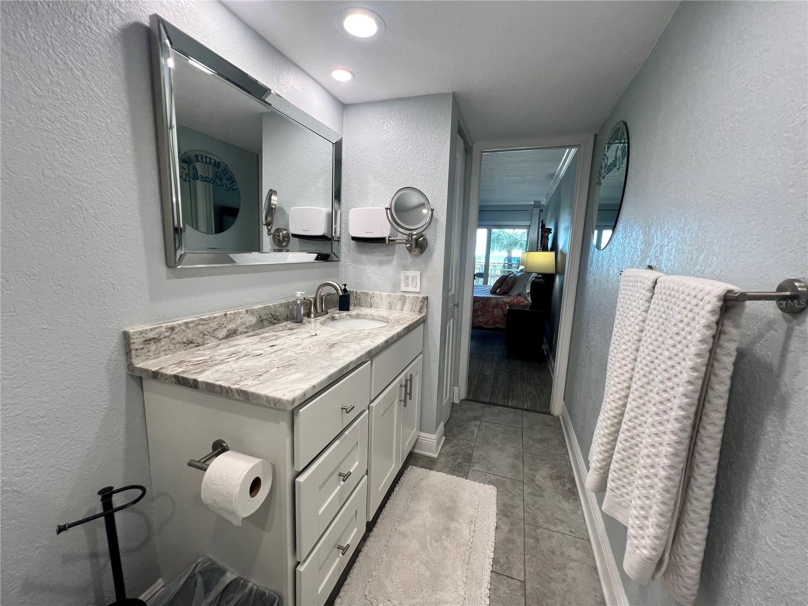 Image 18 of 31 For 1230 Gulf Boulevard 304