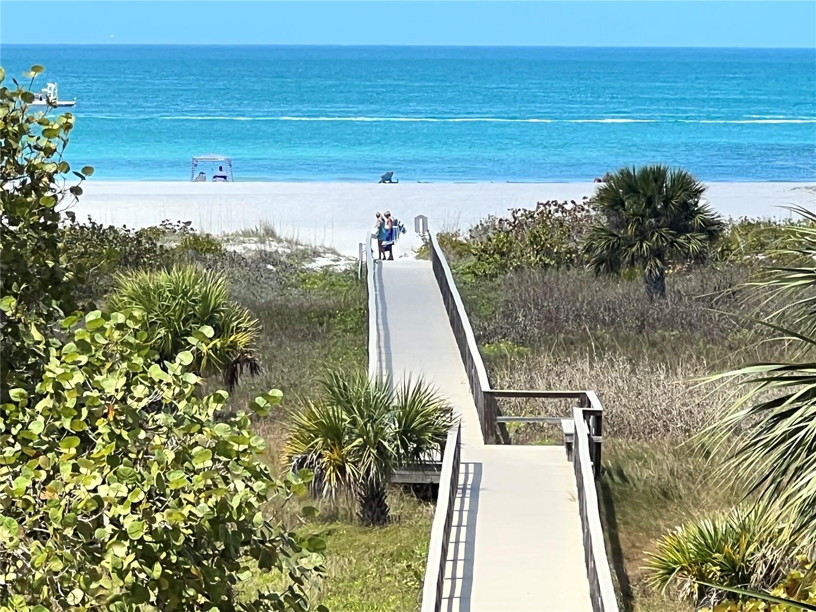 Image 24 of 31 For 1230 Gulf Boulevard 304