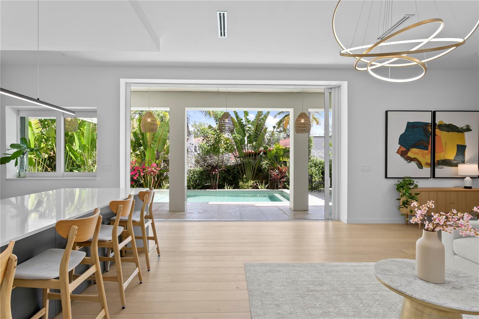 Image 10 of 78 For 325 22nd Avenue Ne