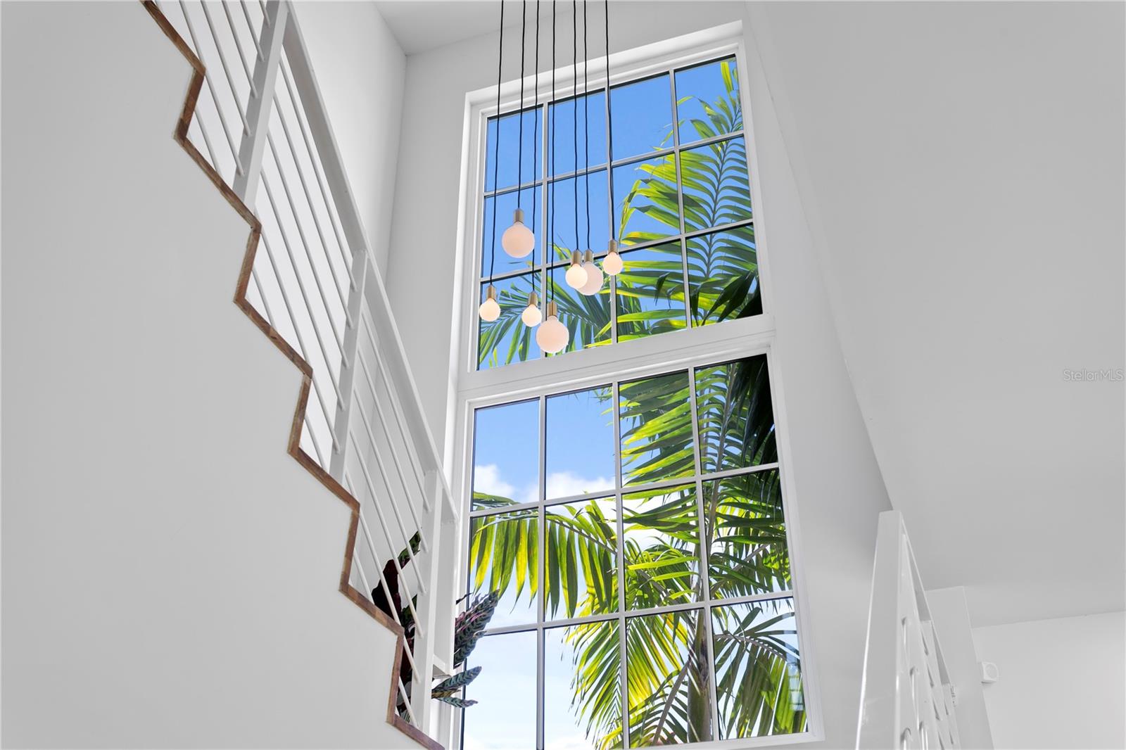 Image 14 of 78 For 325 22nd Avenue Ne