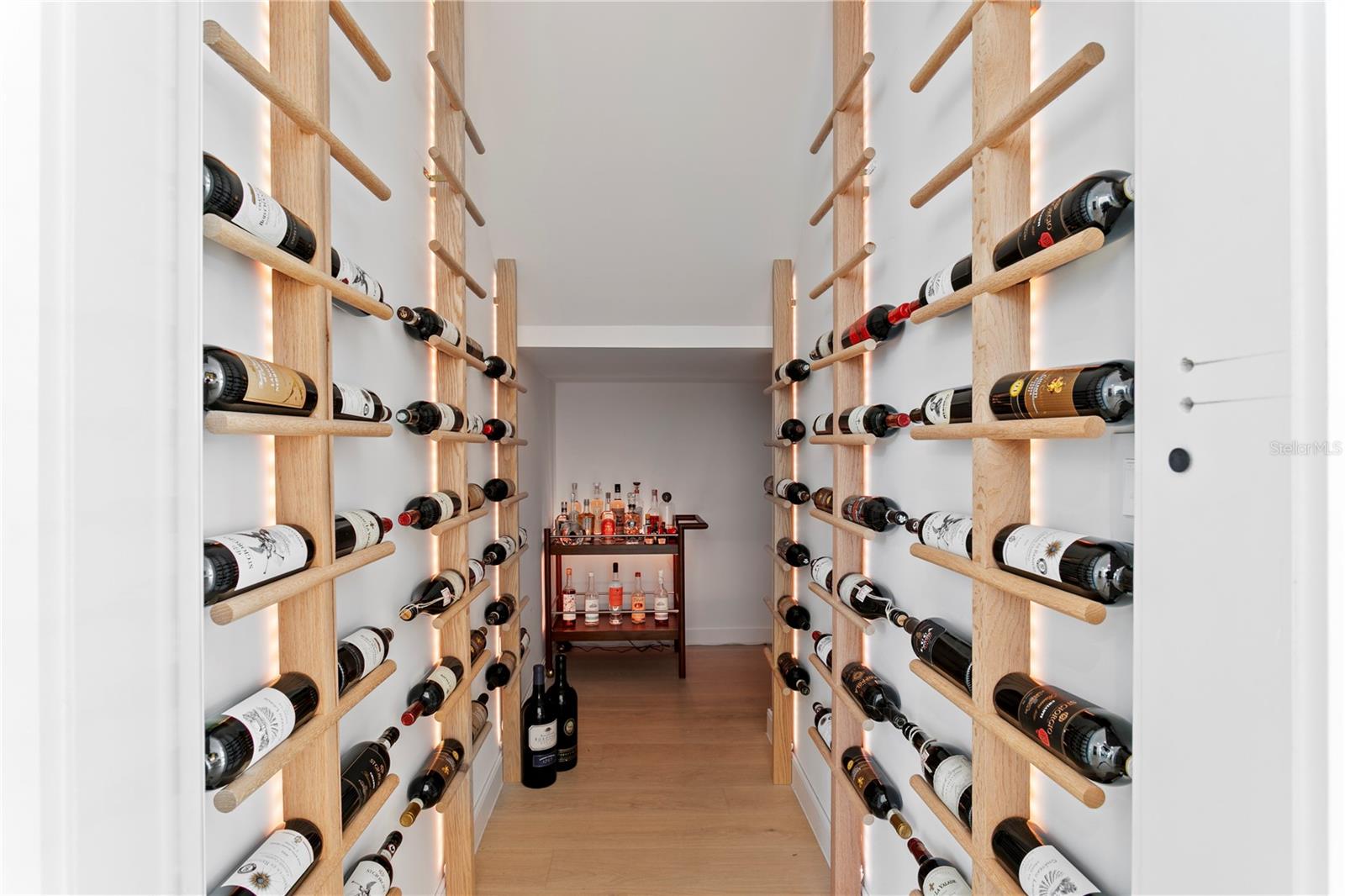 Image 31 of 78 For 325 22nd Avenue Ne