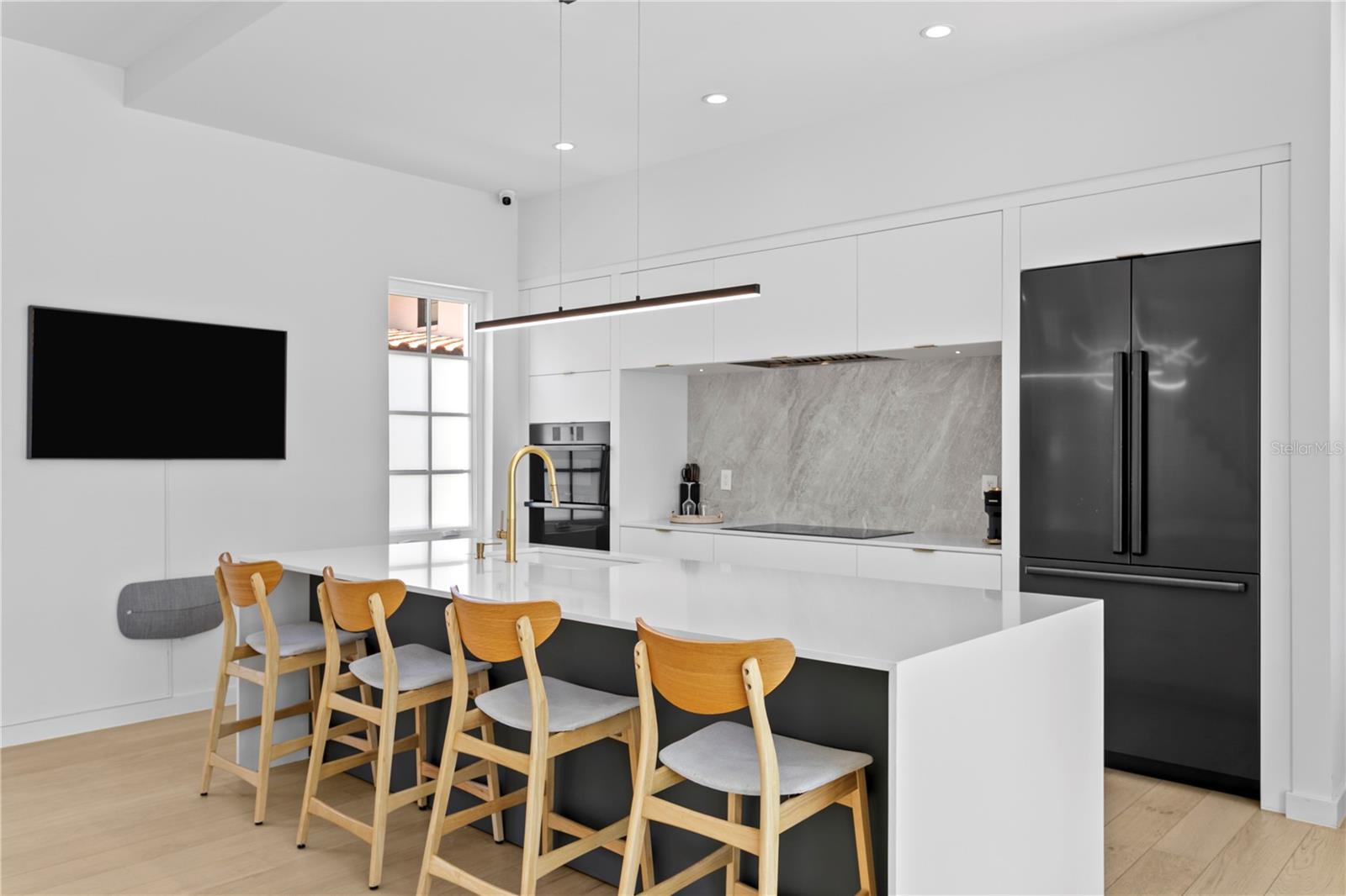 Image 32 of 78 For 325 22nd Avenue Ne