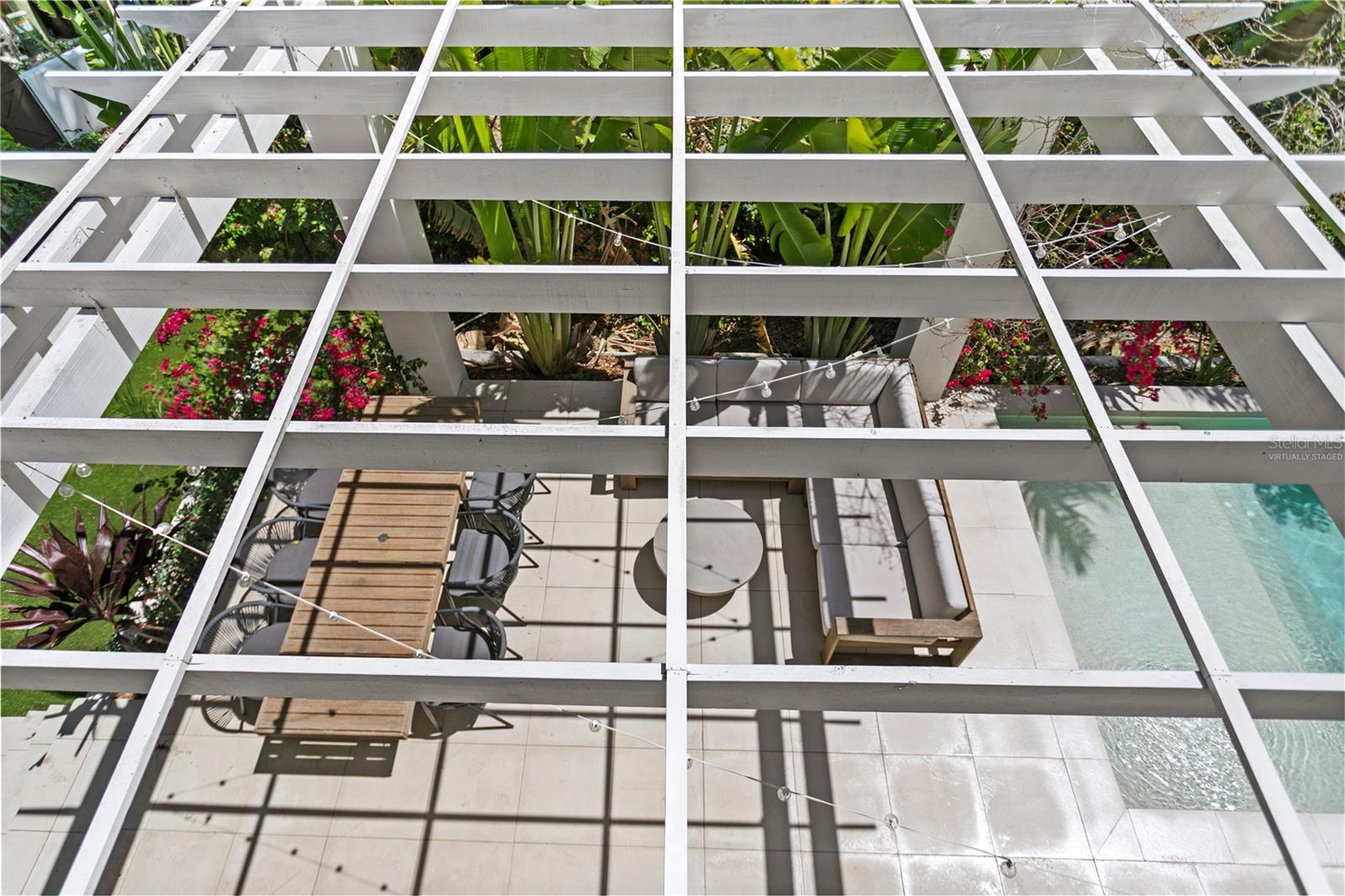 Image 44 of 78 For 325 22nd Avenue Ne