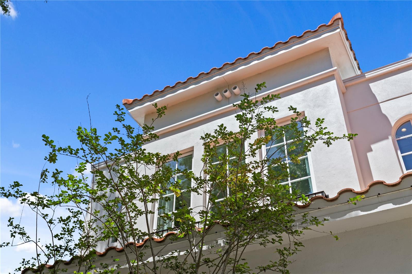 Image 70 of 78 For 325 22nd Avenue Ne