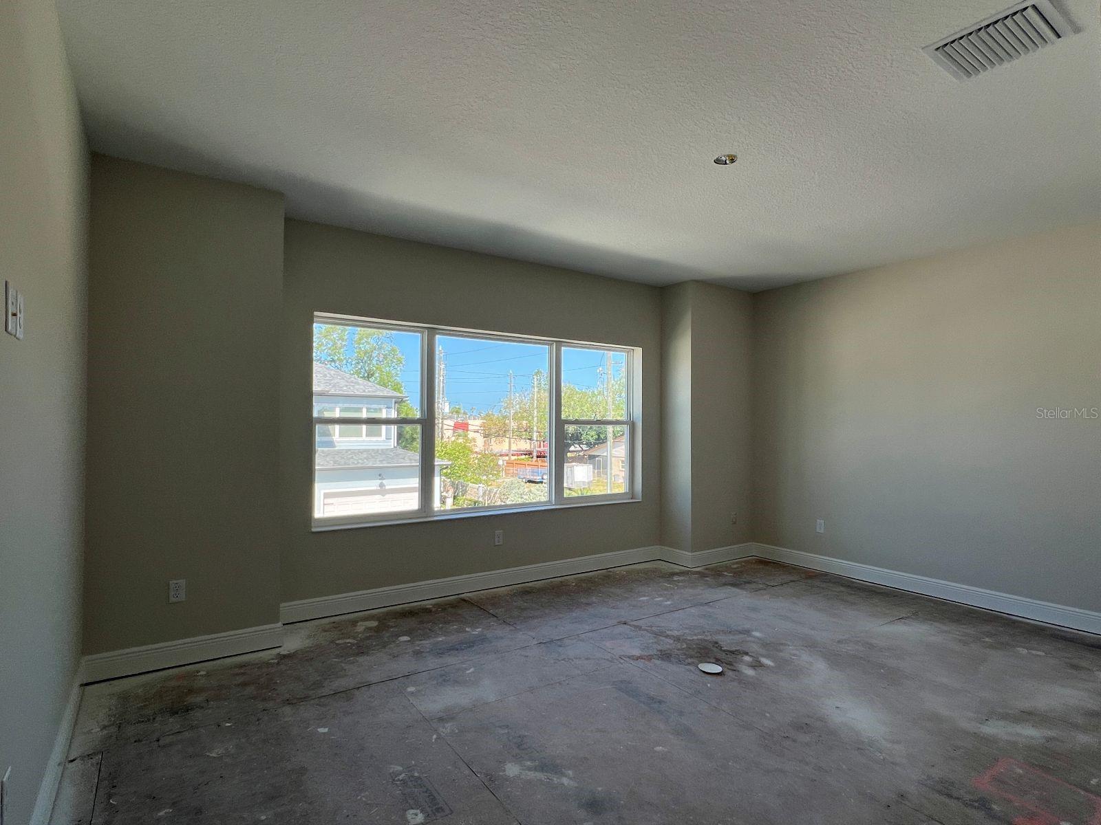 Image 12 of 15 For 7789 93rd Street N