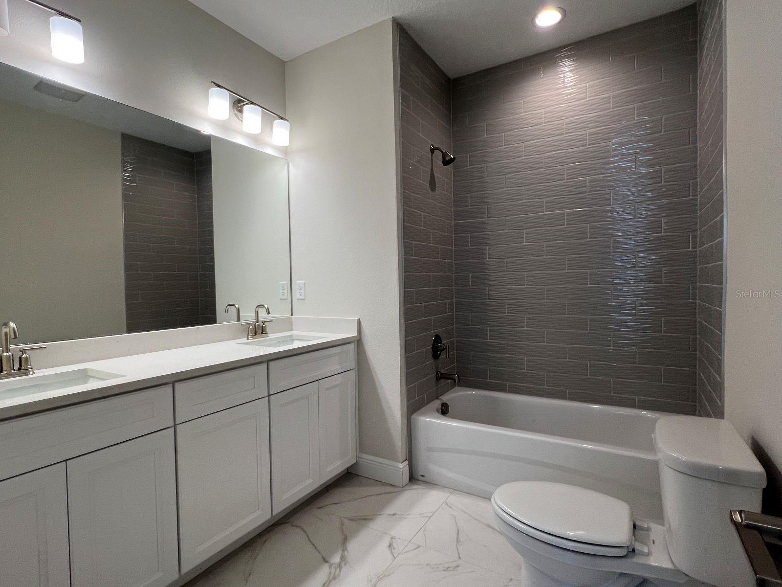 Image 13 of 15 For 7789 93rd Street N