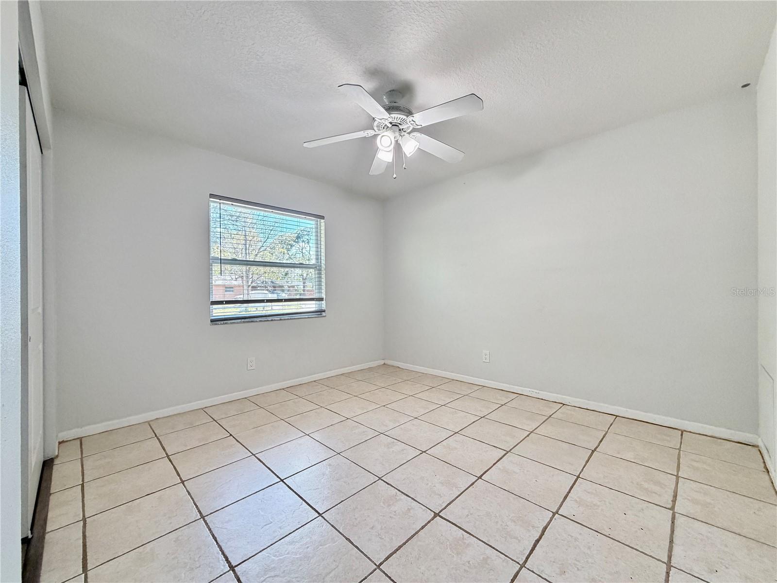 Image 17 of 25 For 2761 62nd Terrace N B