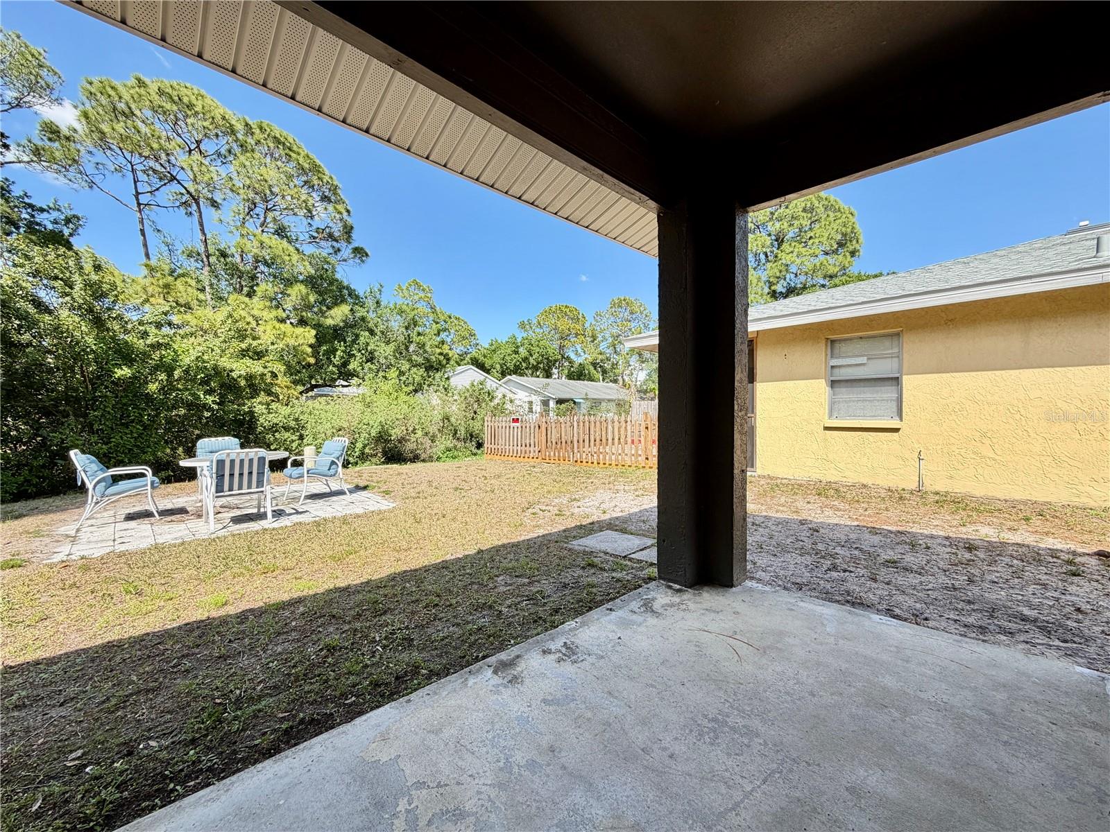 Image 23 of 25 For 2761 62nd Terrace N B