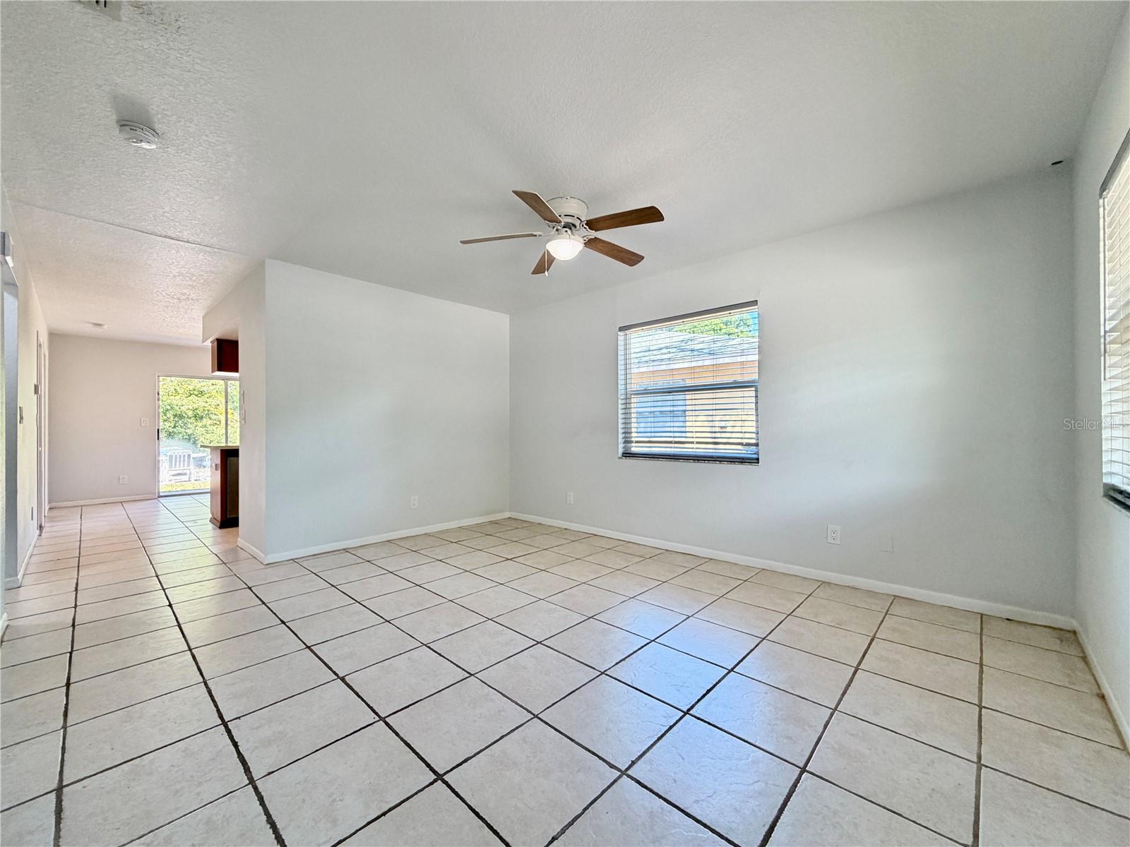 Image 4 of 25 For 2761 62nd Terrace N B