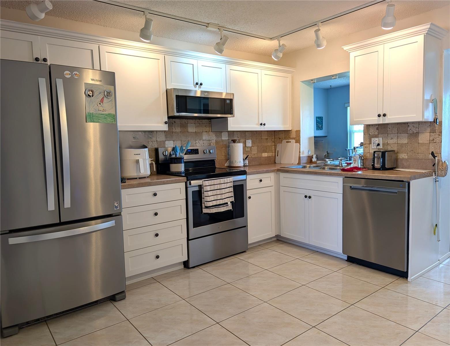 Image 19 of 56 For 3490 101st Terrace N