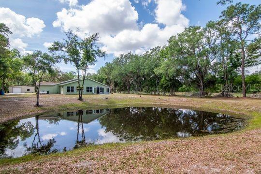 Listing photo id 28 for 5400 Bruton Road
