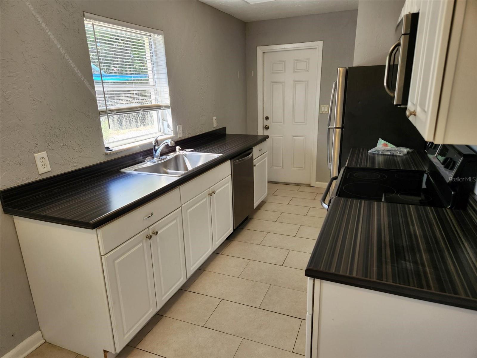 Image 2 of 8 For 5219 17th Avenue S 5219