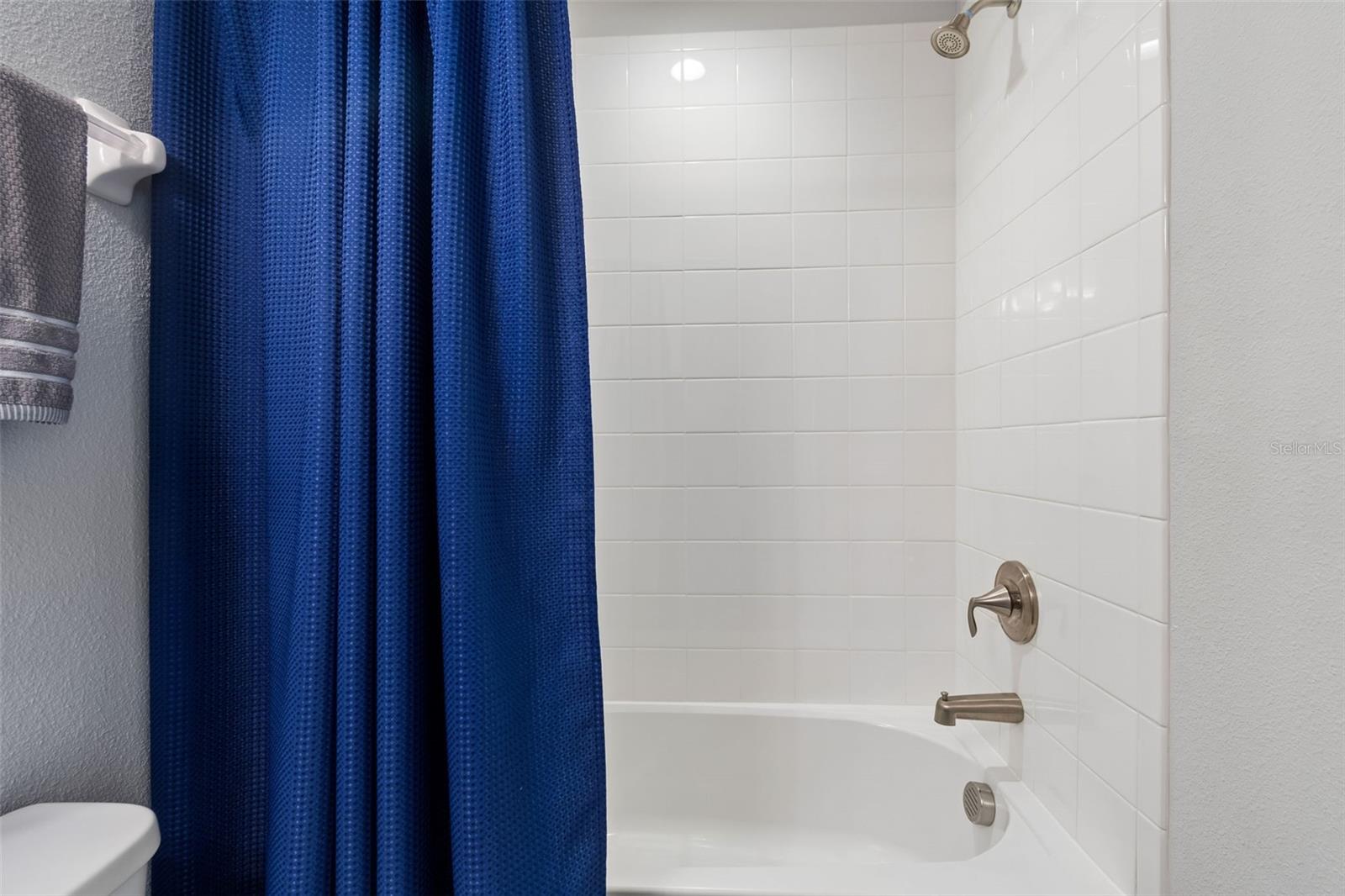 Image 40 of 96 For 2064 Lake Waters Pl