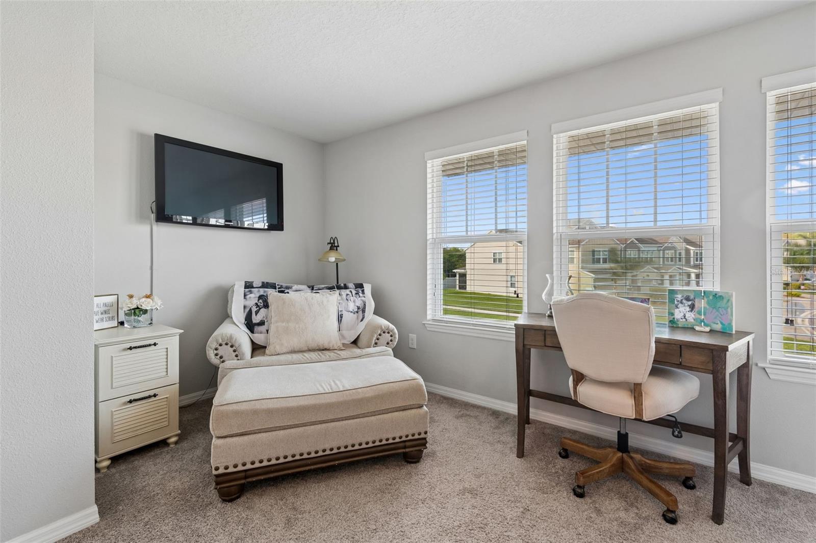 Image 55 of 96 For 2064 Lake Waters Pl