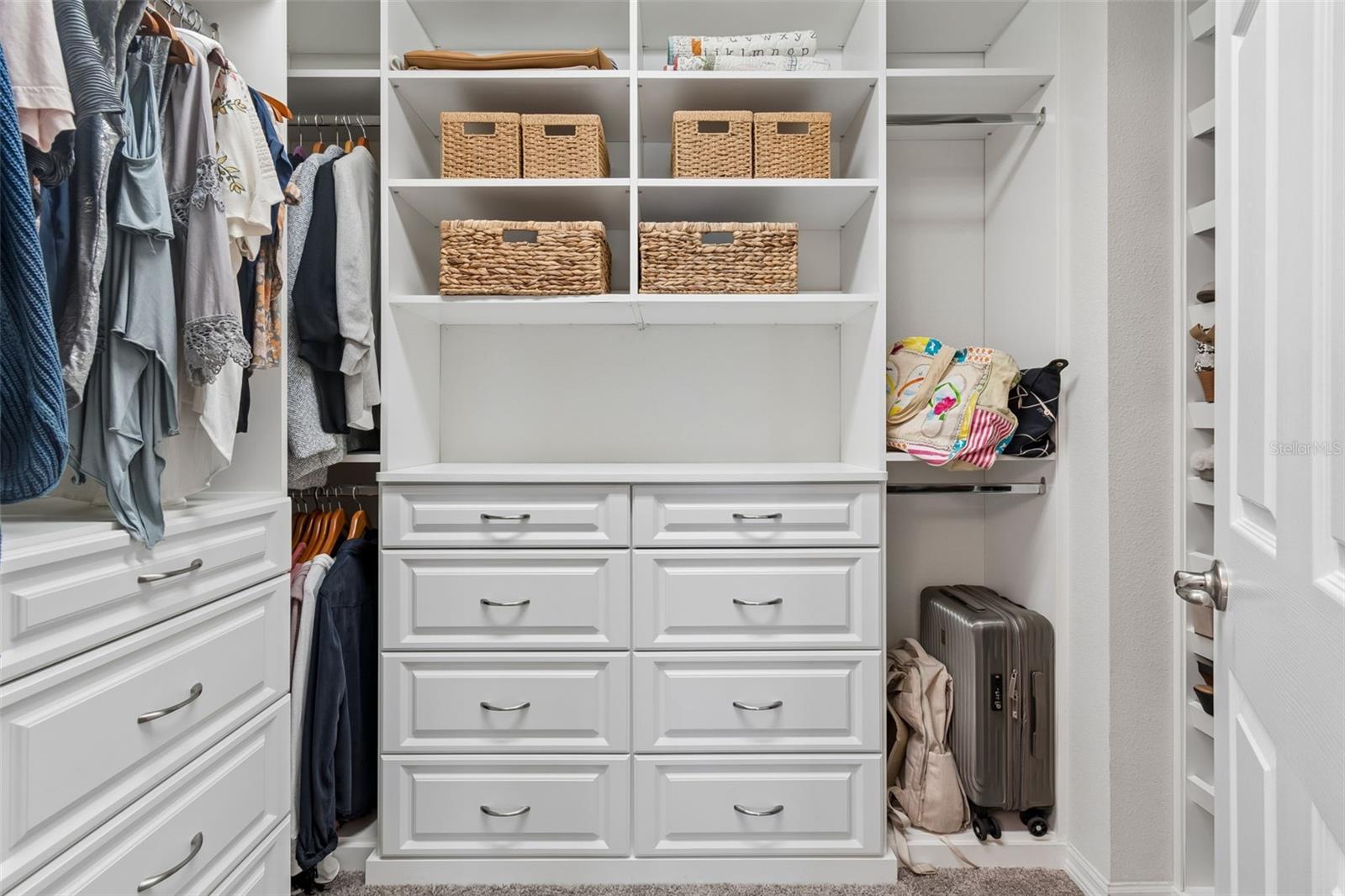 Image 59 of 96 For 2064 Lake Waters Pl