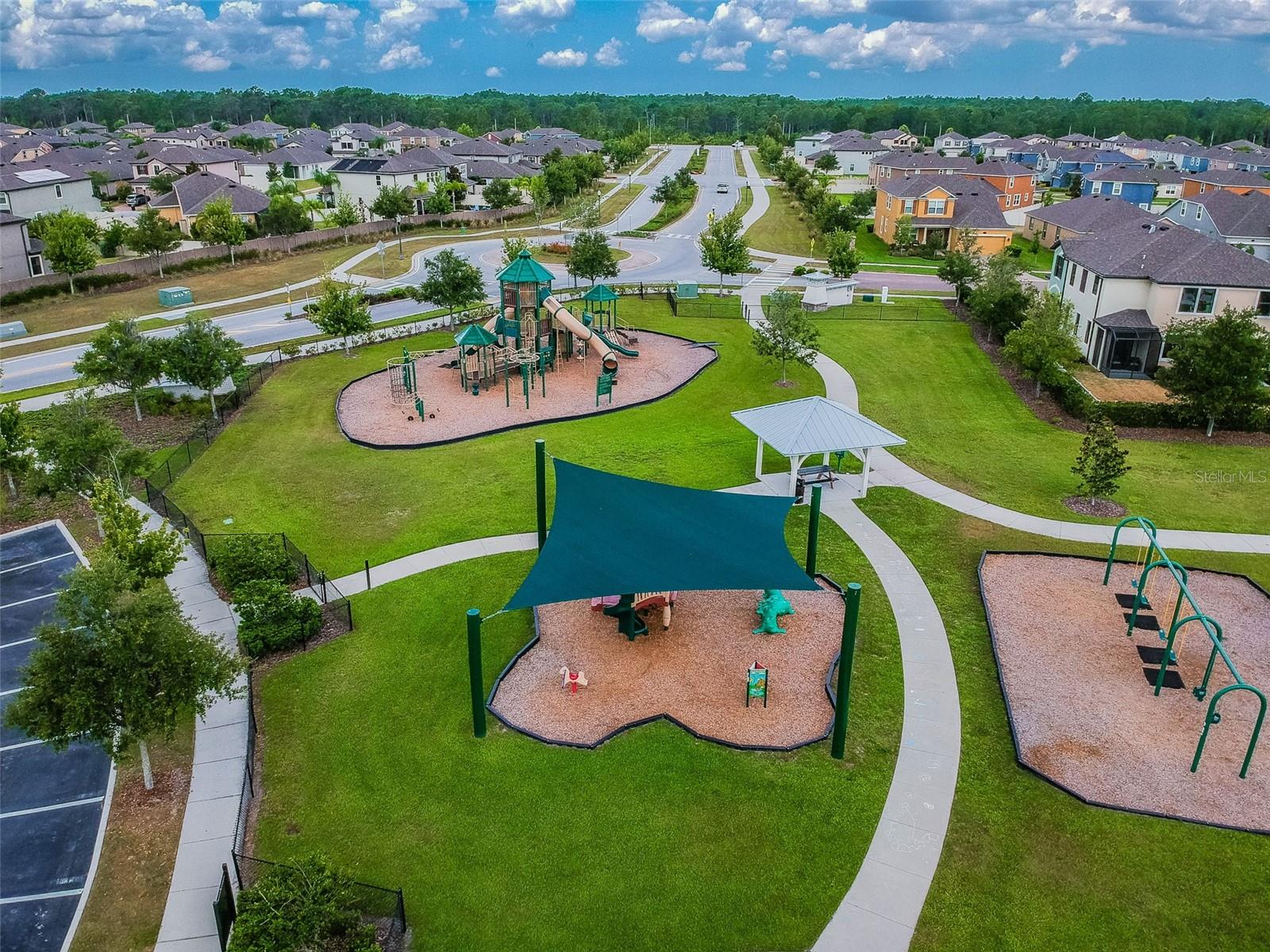 Image 90 of 96 For 2064 Lake Waters Pl