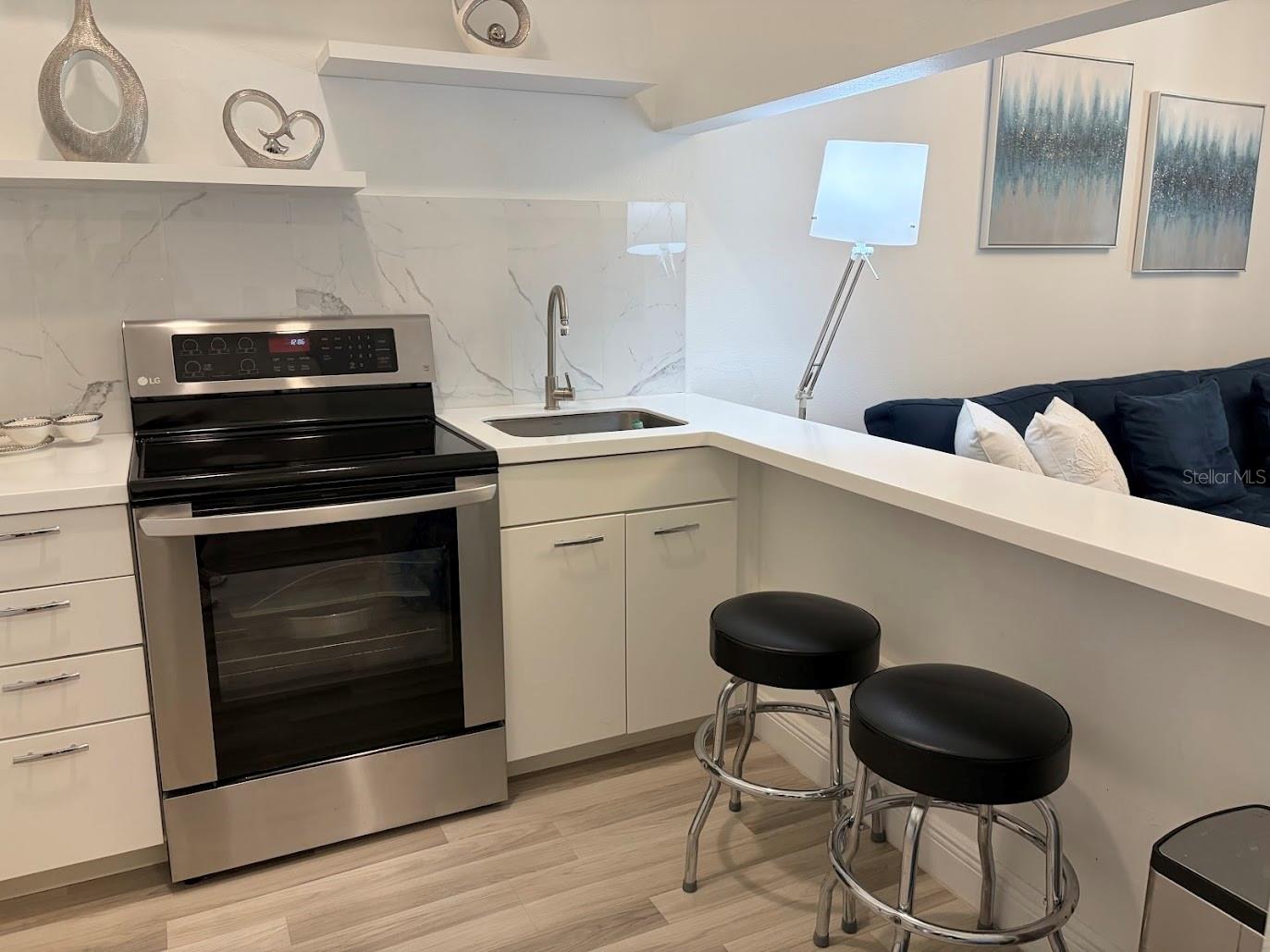 Image 12 of 37 For 2511 Hammock Court 2511