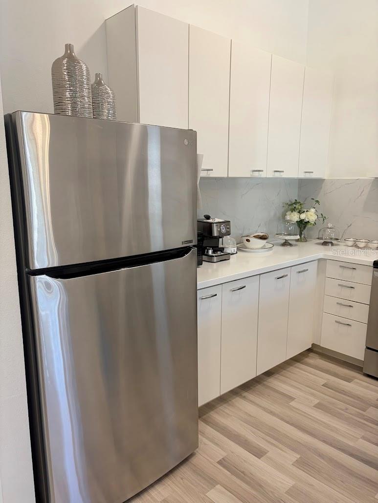 Image 13 of 37 For 2511 Hammock Court 2511