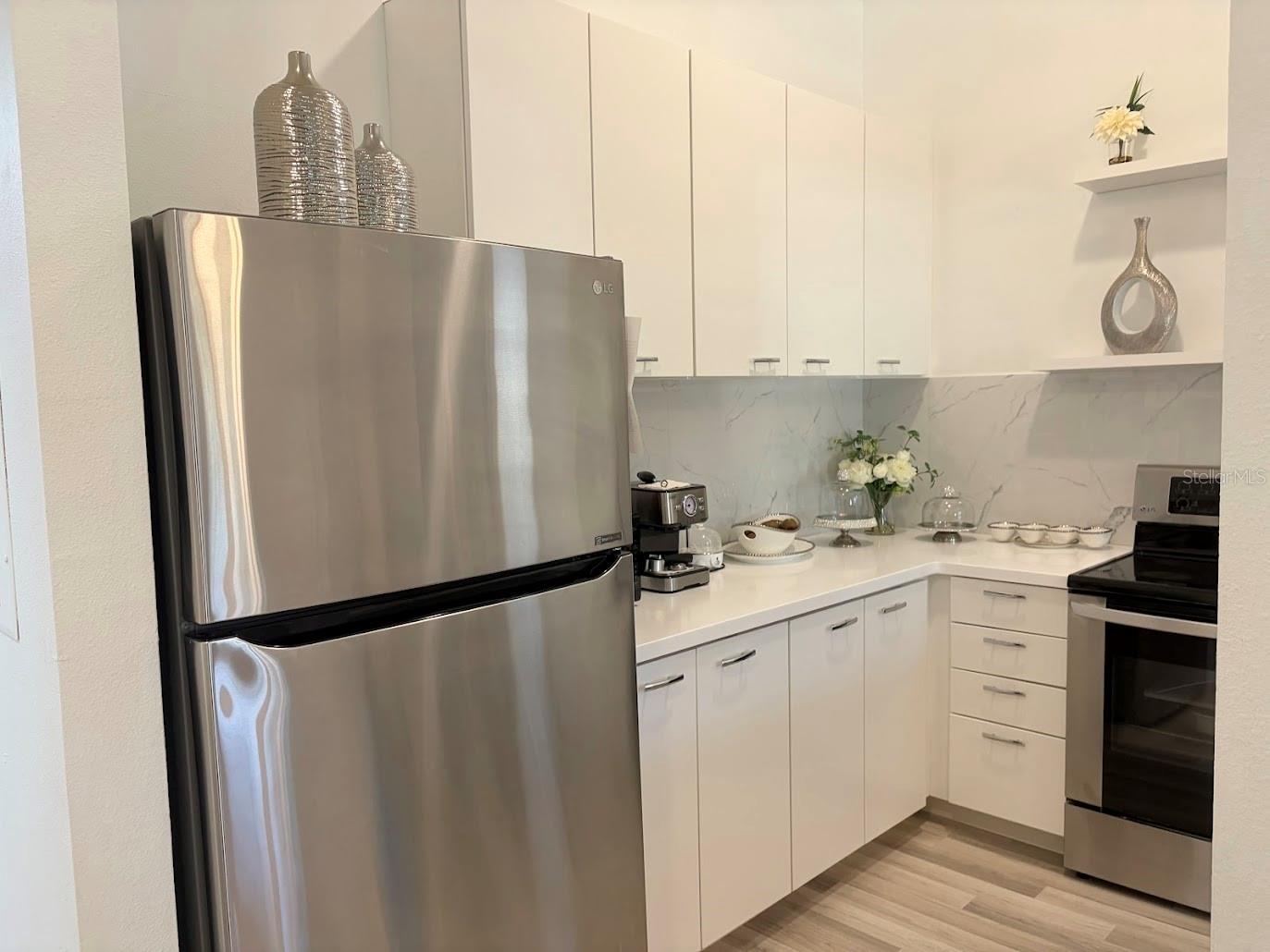 Image 17 of 37 For 2511 Hammock Court 2511