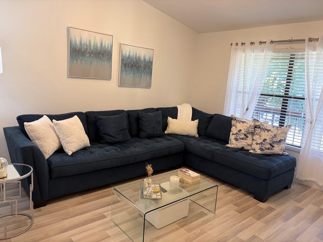 Image 8 of 37 For 2511 Hammock Court 2511