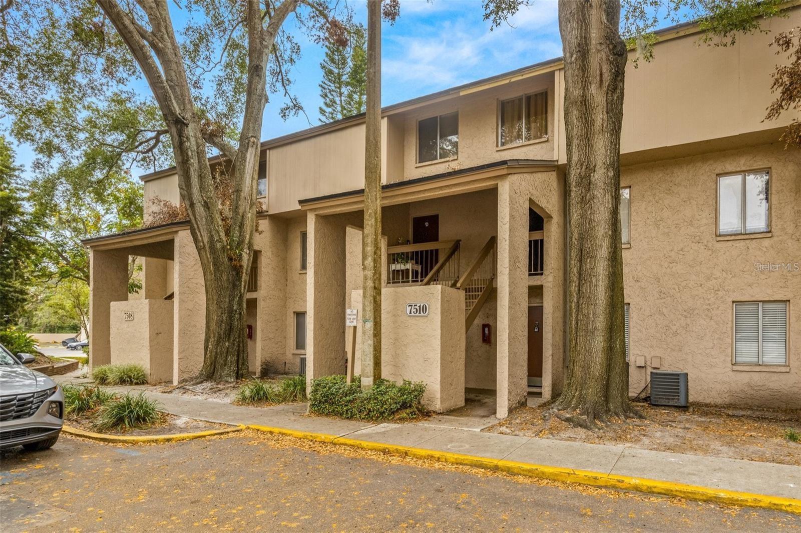 Details for 7510 Presley Place 98-b, TAMPA, FL 33617