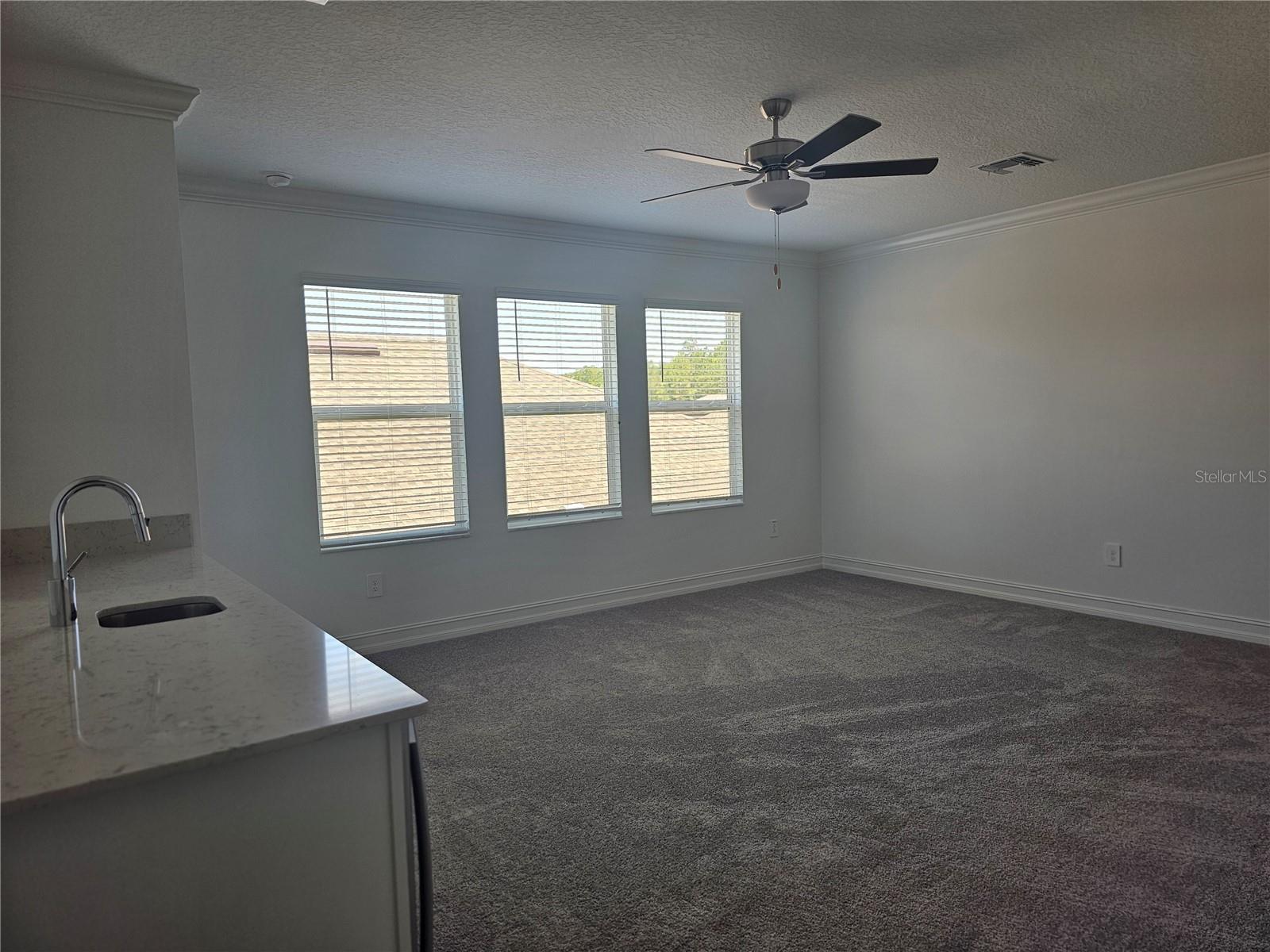 Image 29 of 48 For 18271 Pearl View Place