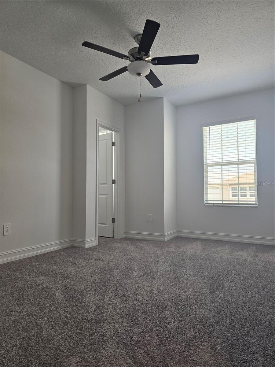 Image 43 of 48 For 18271 Pearl View Place