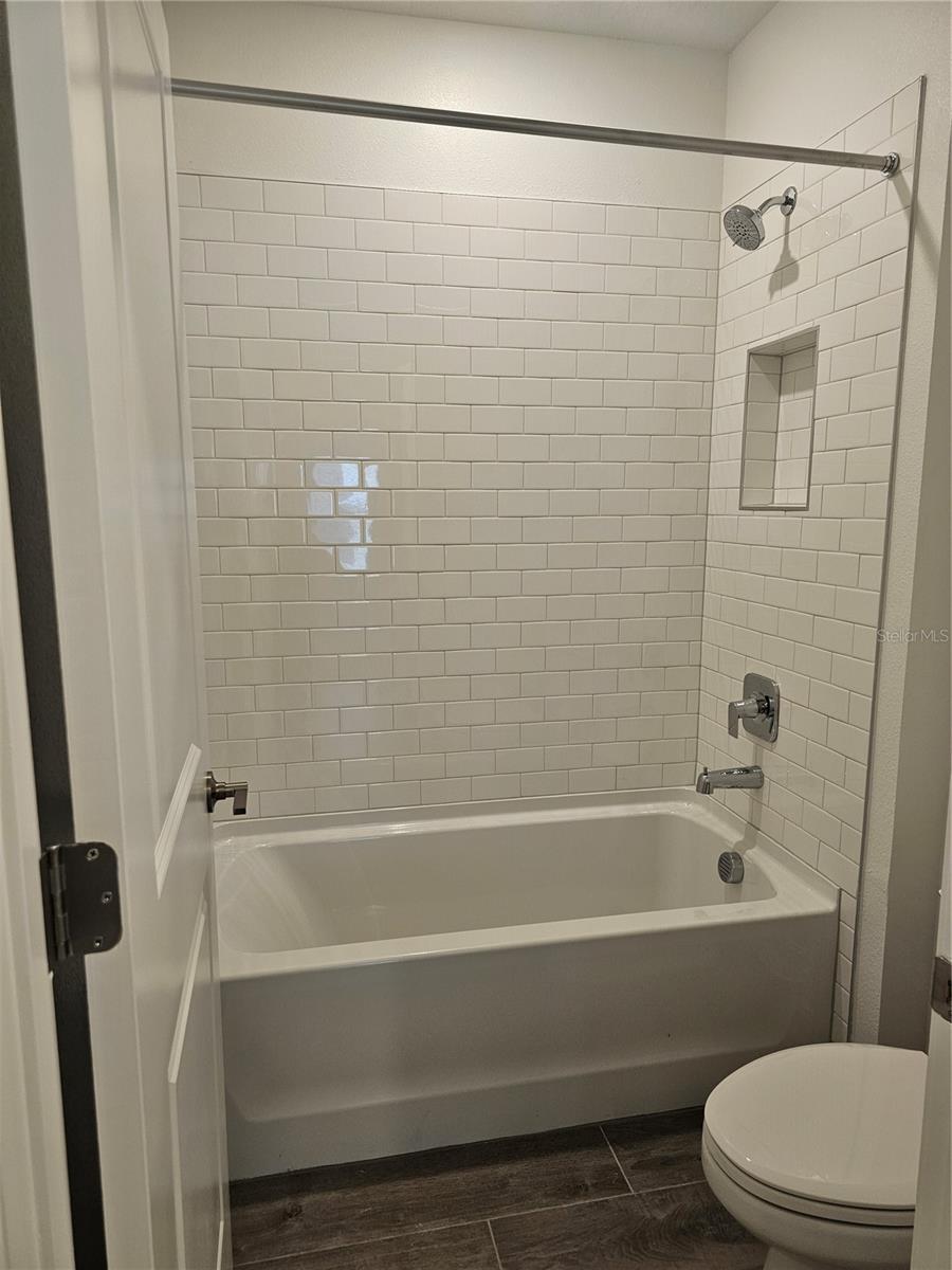 Image 46 of 48 For 18271 Pearl View Place